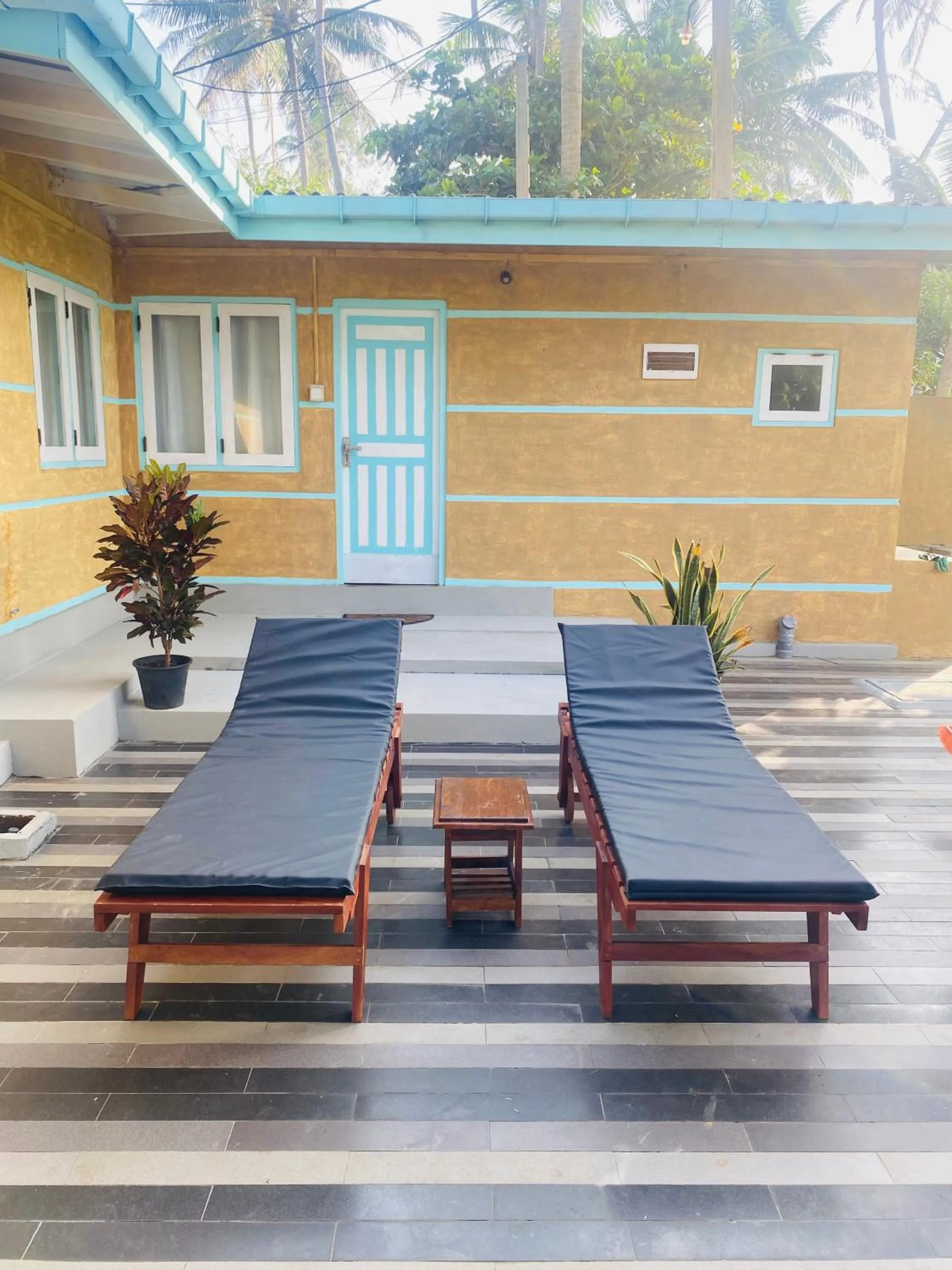 Ocean Caves, Balapitiya