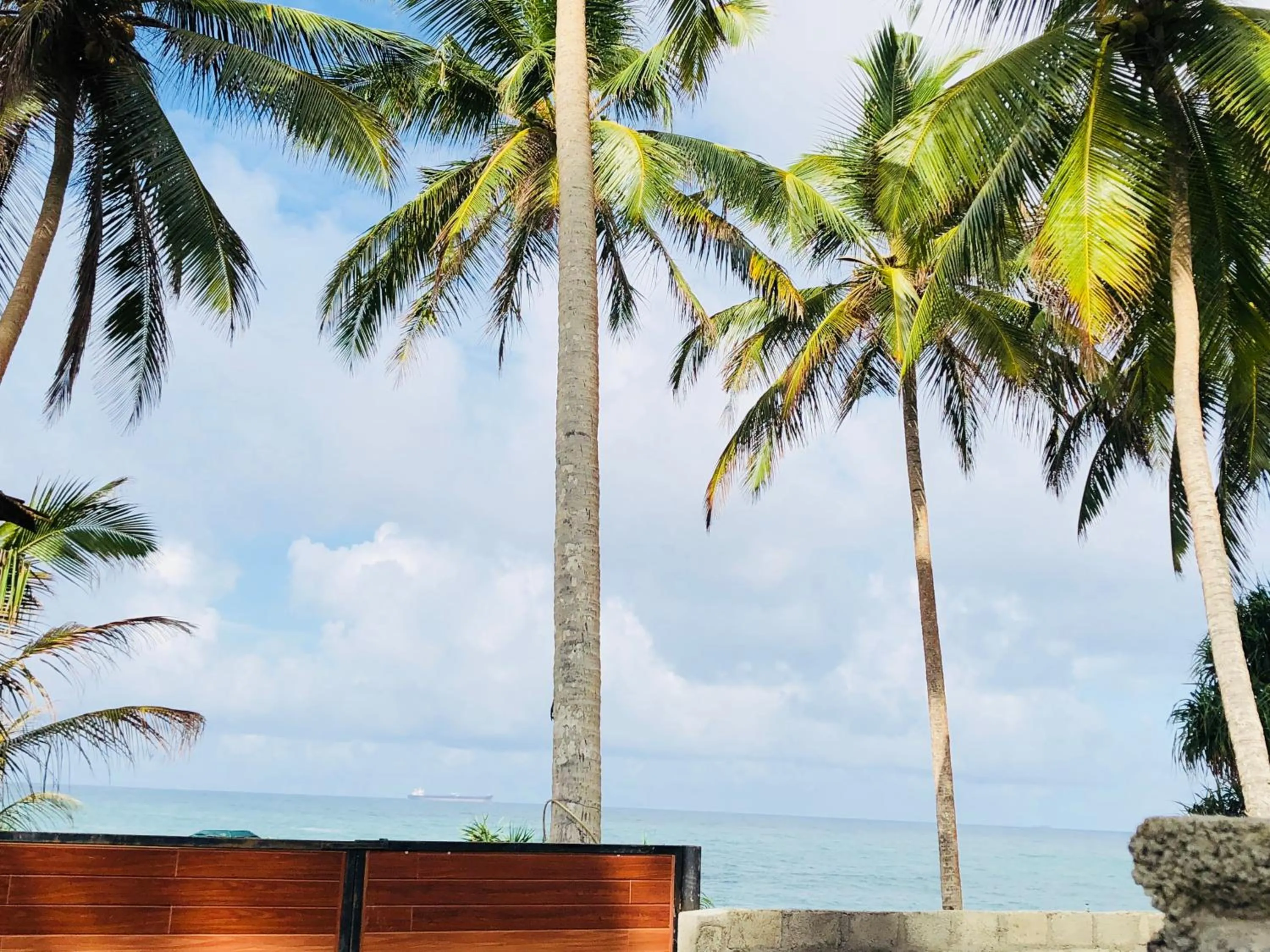 Sea view in Ocean Caves, Balapitiya