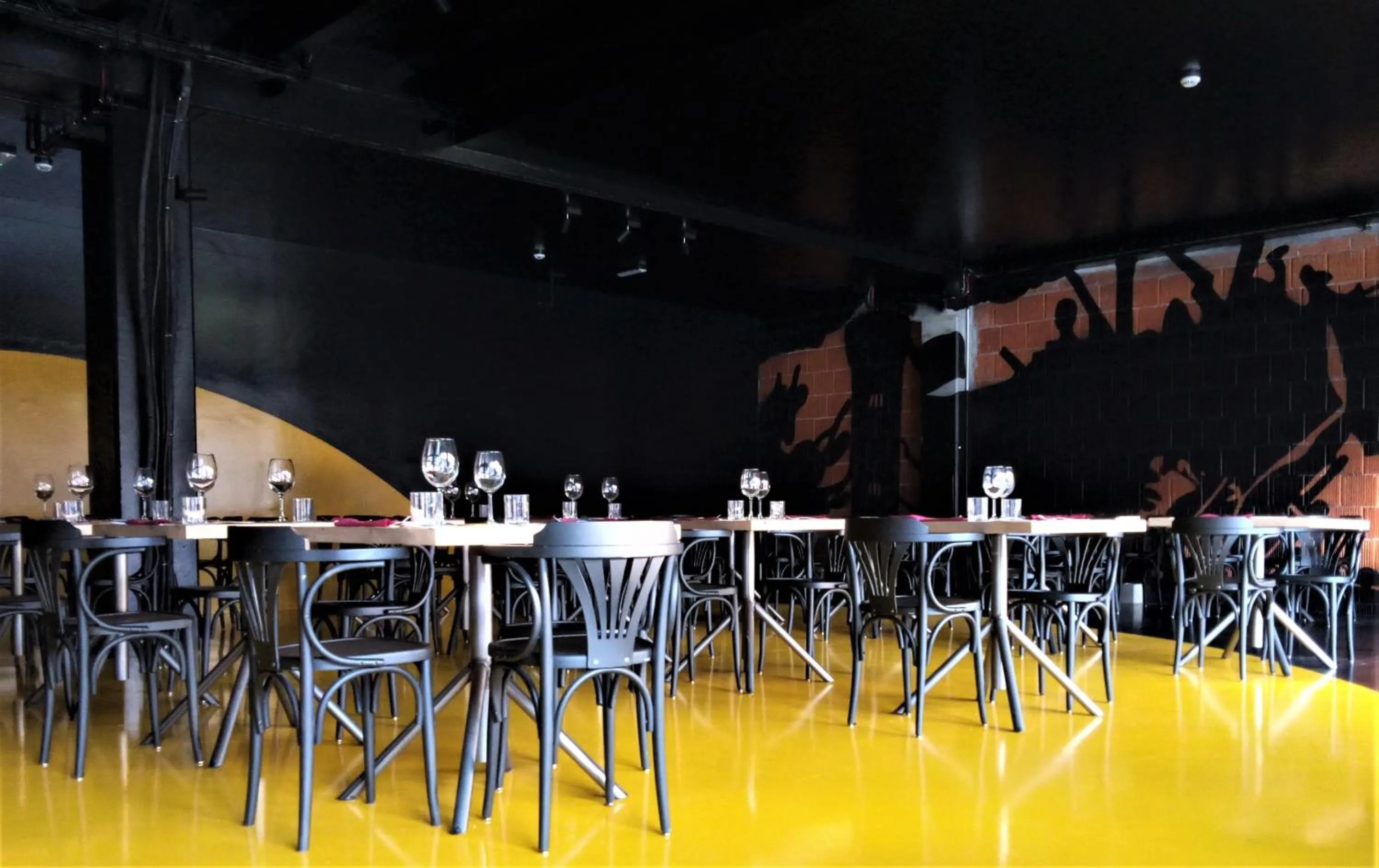 Restaurant/places to eat in Aiden by Best Western JHD Dunant Hotel