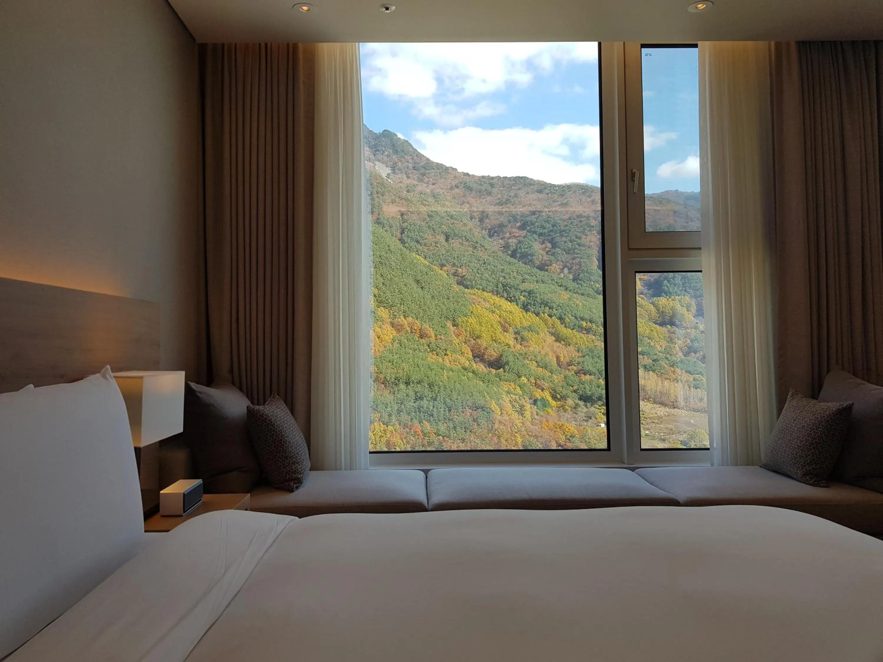 Bed in PARK ROCHE Resort & Wellness