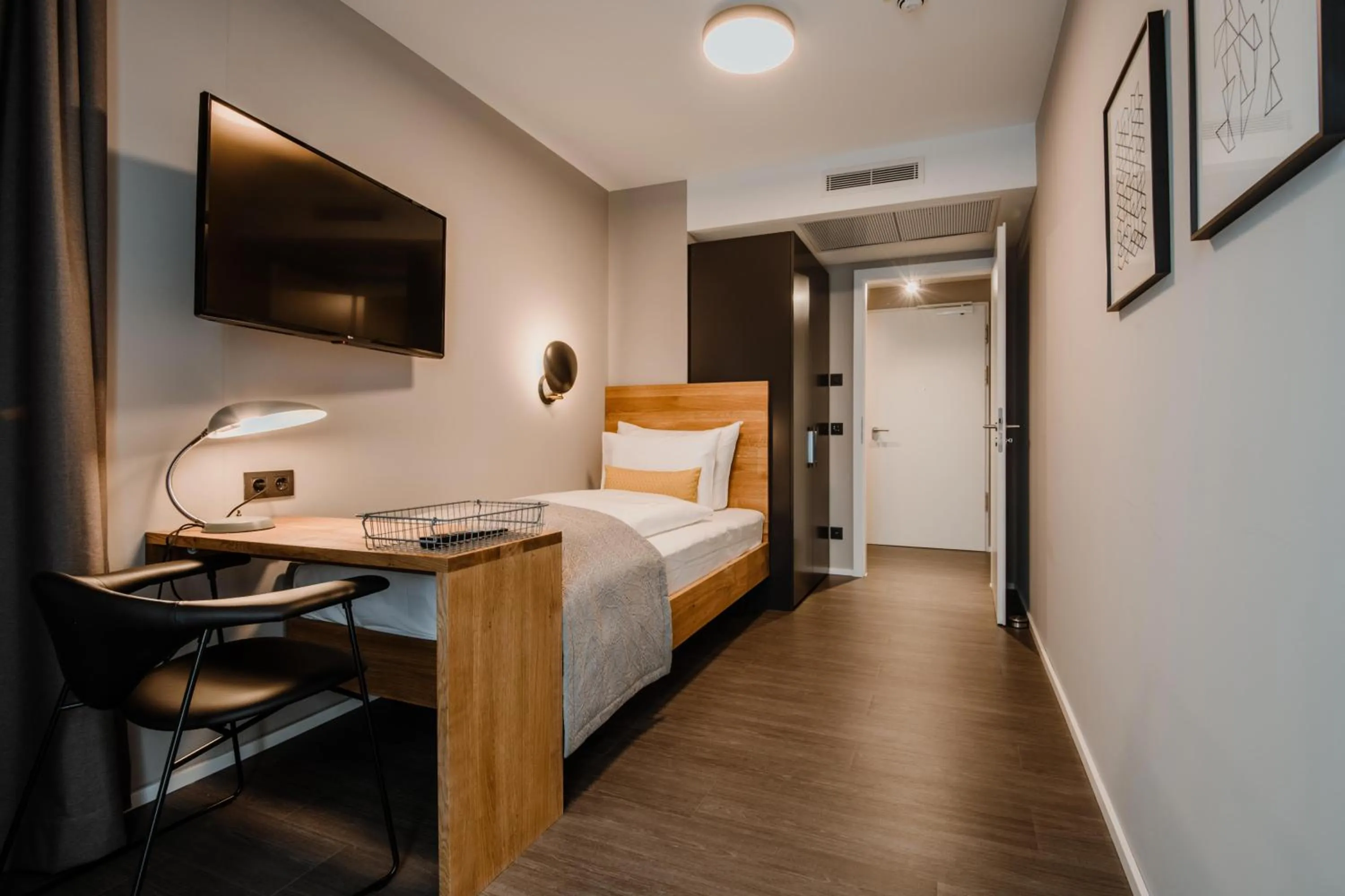 Bedroom, Bed in Timehouse Serviced Apartments