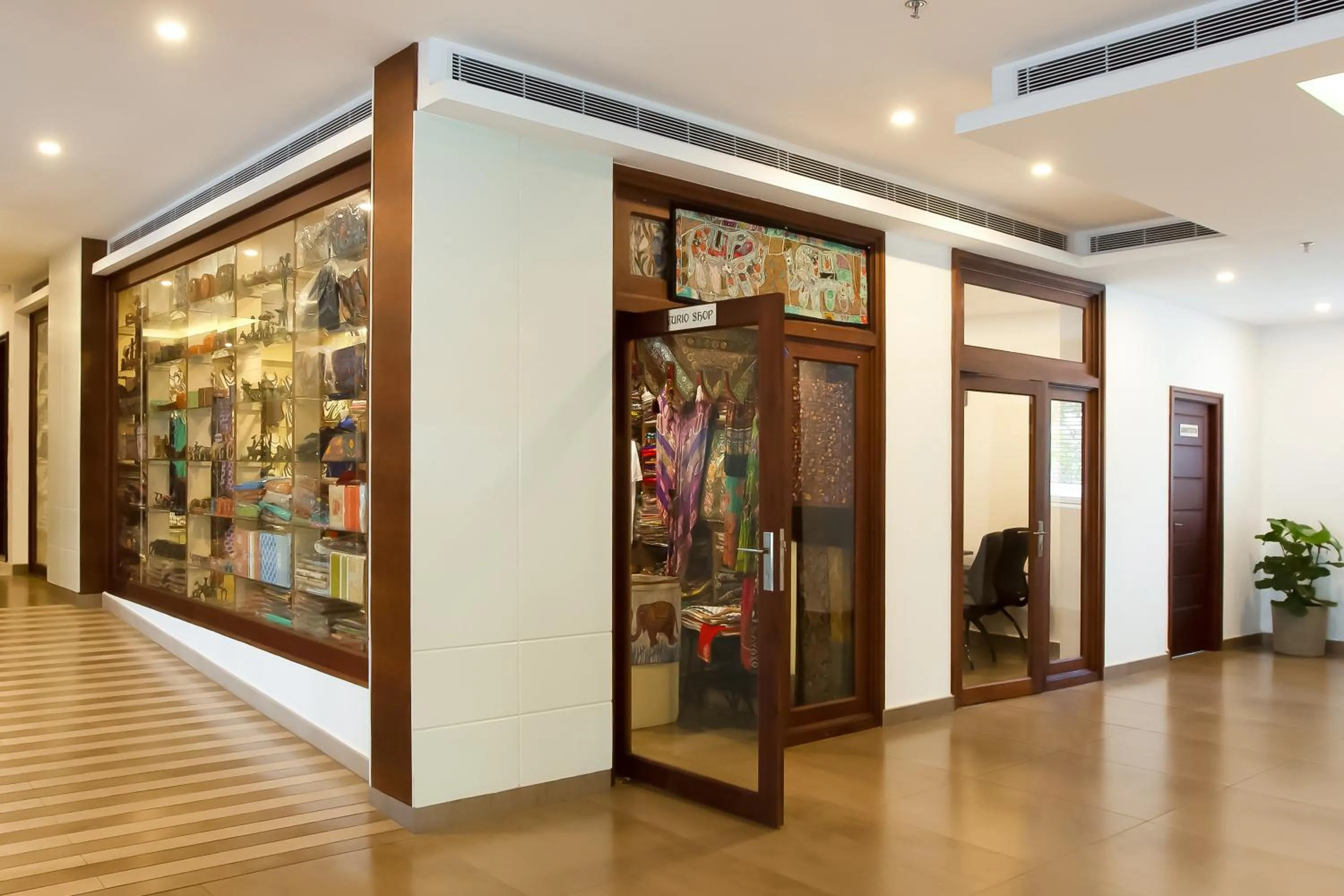 Shopping Area in Sterling Thekkady