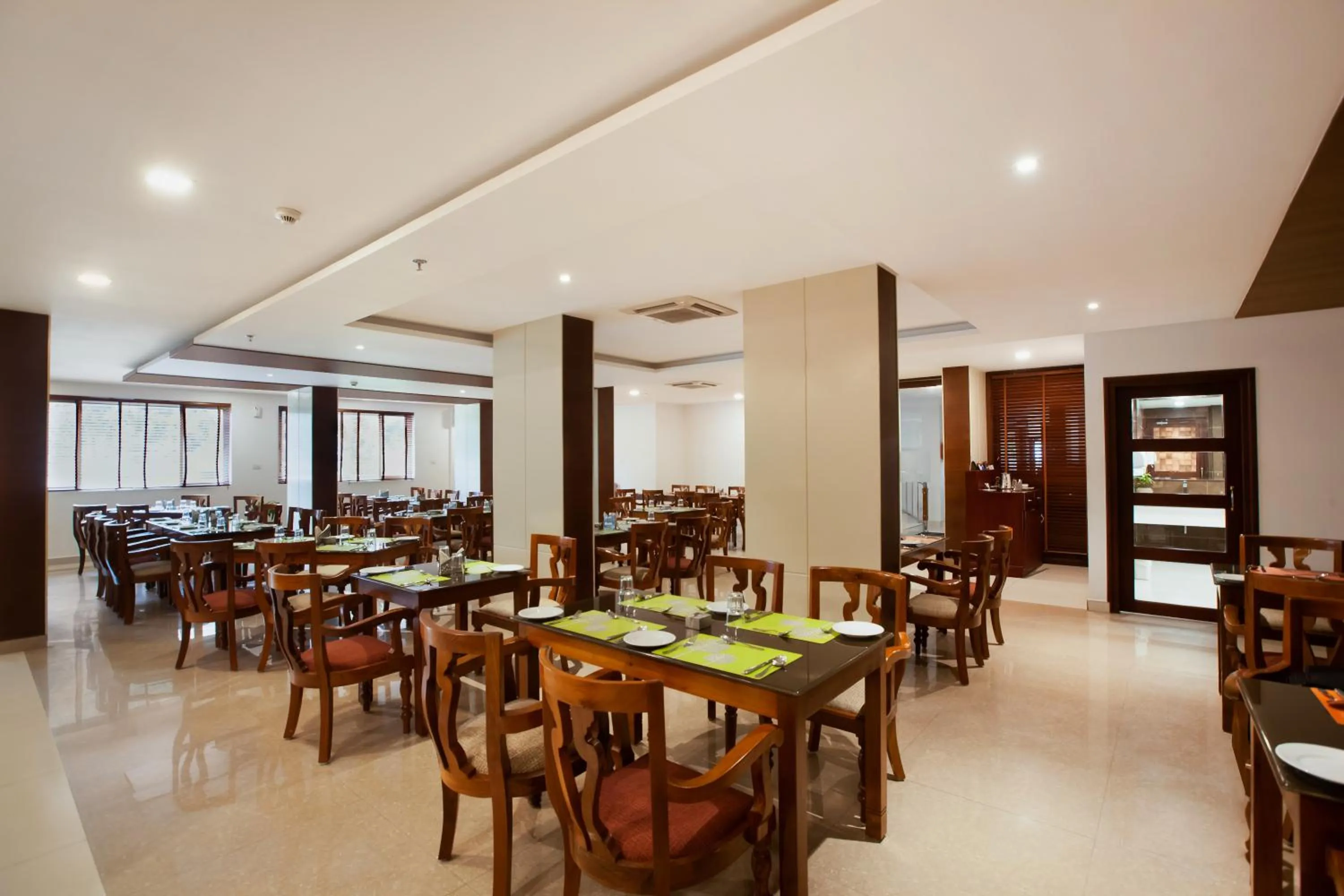 Restaurant/places to eat in Sterling Thekkady