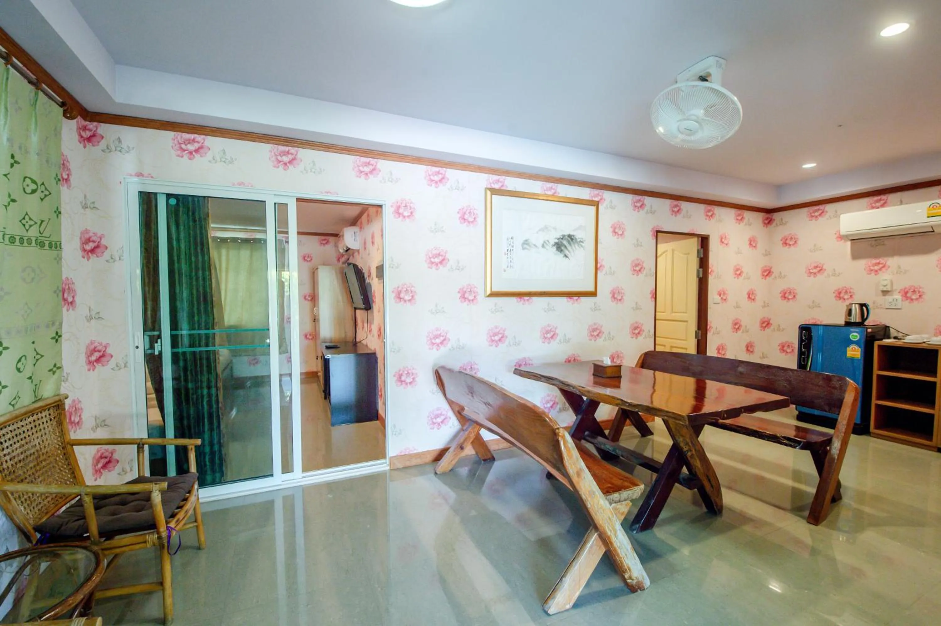 Living room in Golden Dragon Kanchanaburi