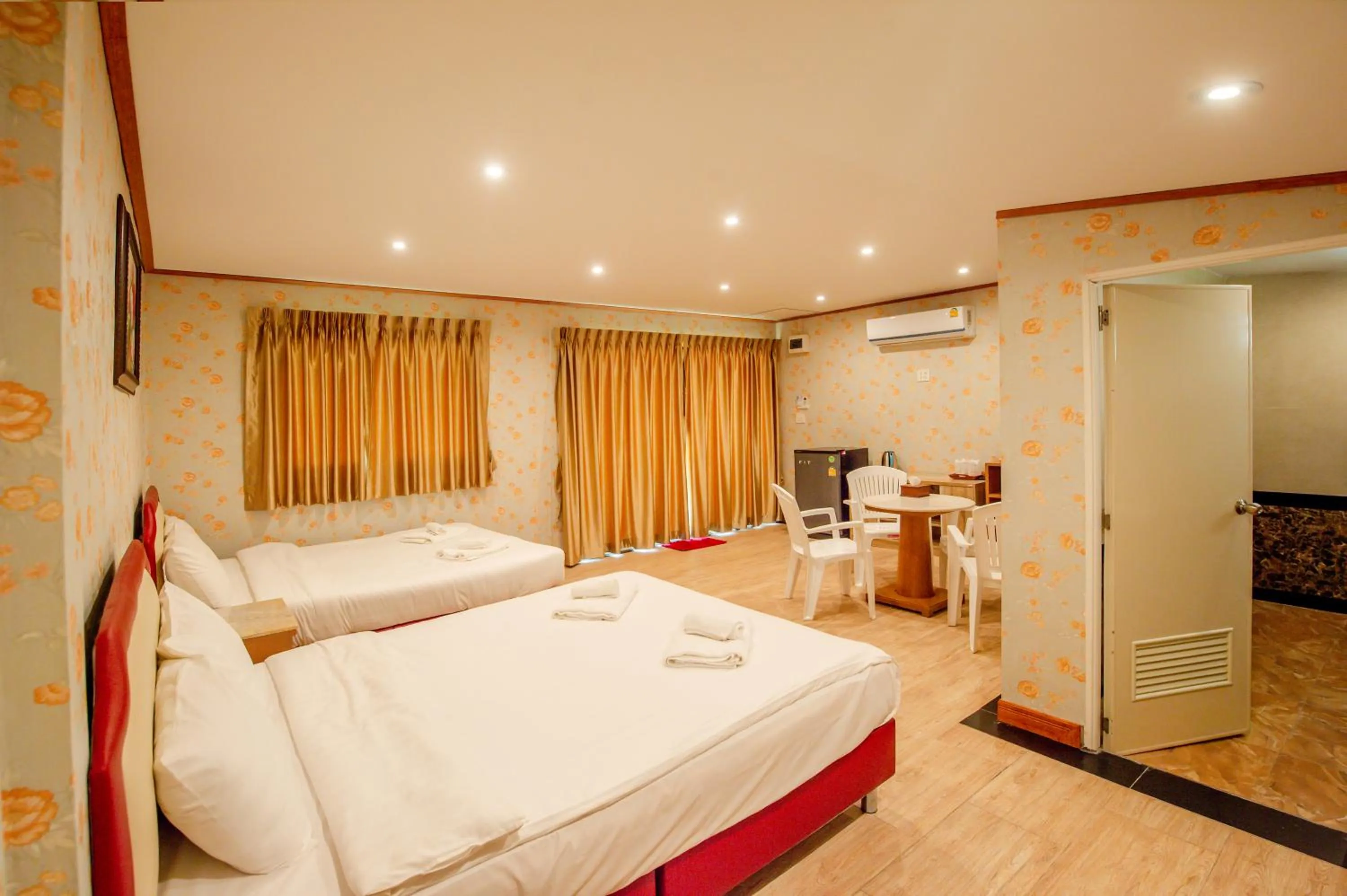 Bed in Golden Dragon Kanchanaburi