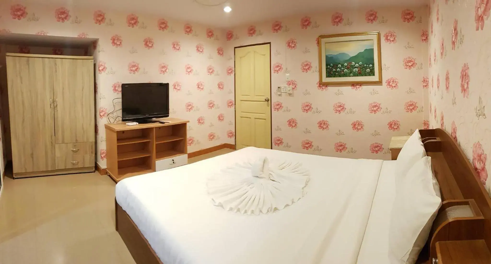 Deluxe Villa in Golden Dragon Kanchanaburi Deluxe Villa in Golden Dragon Kanchanaburi