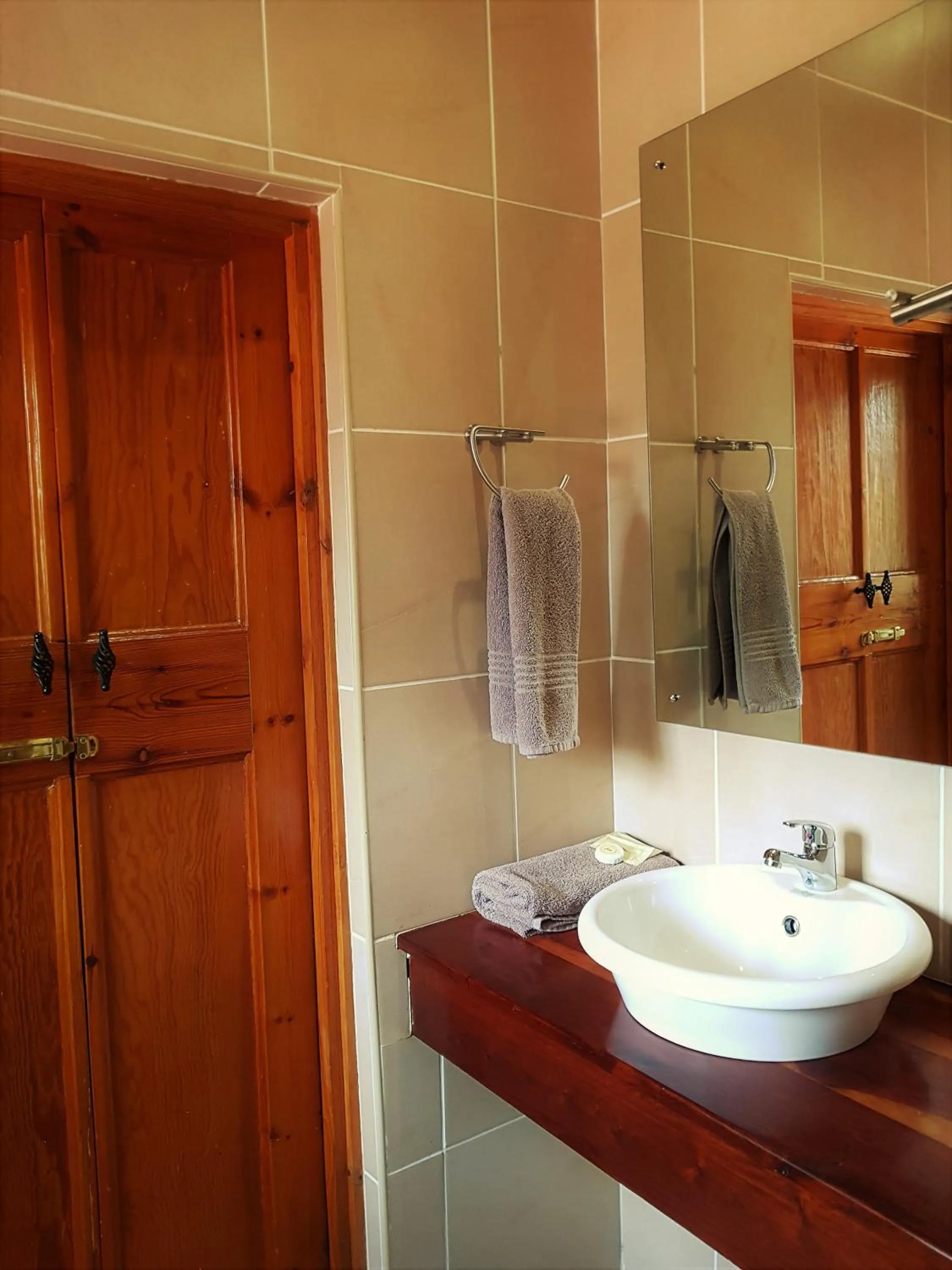 Bathroom in African Roots Guest House