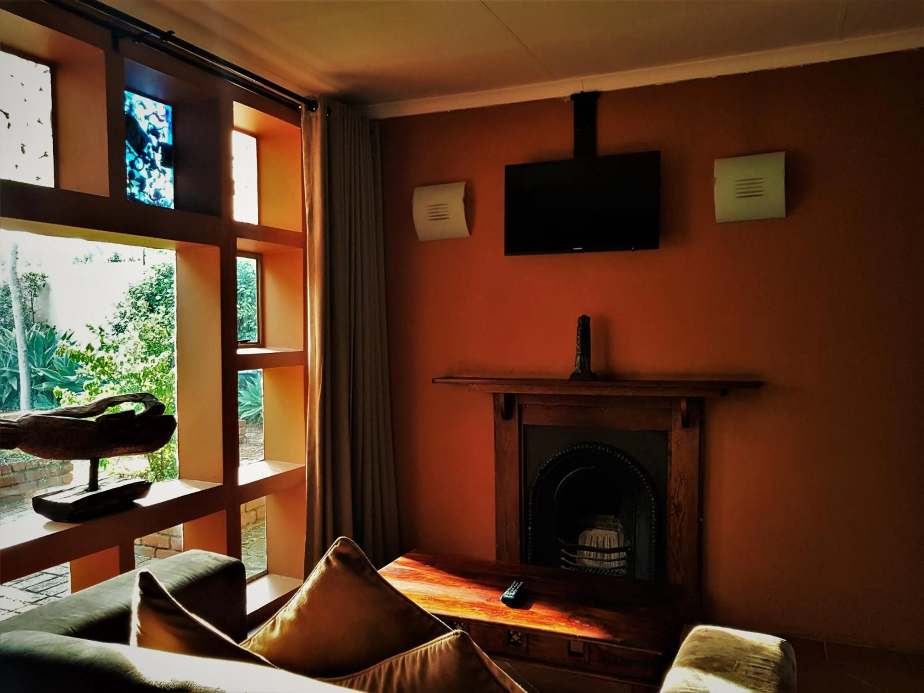 Living room in African Roots Guest House