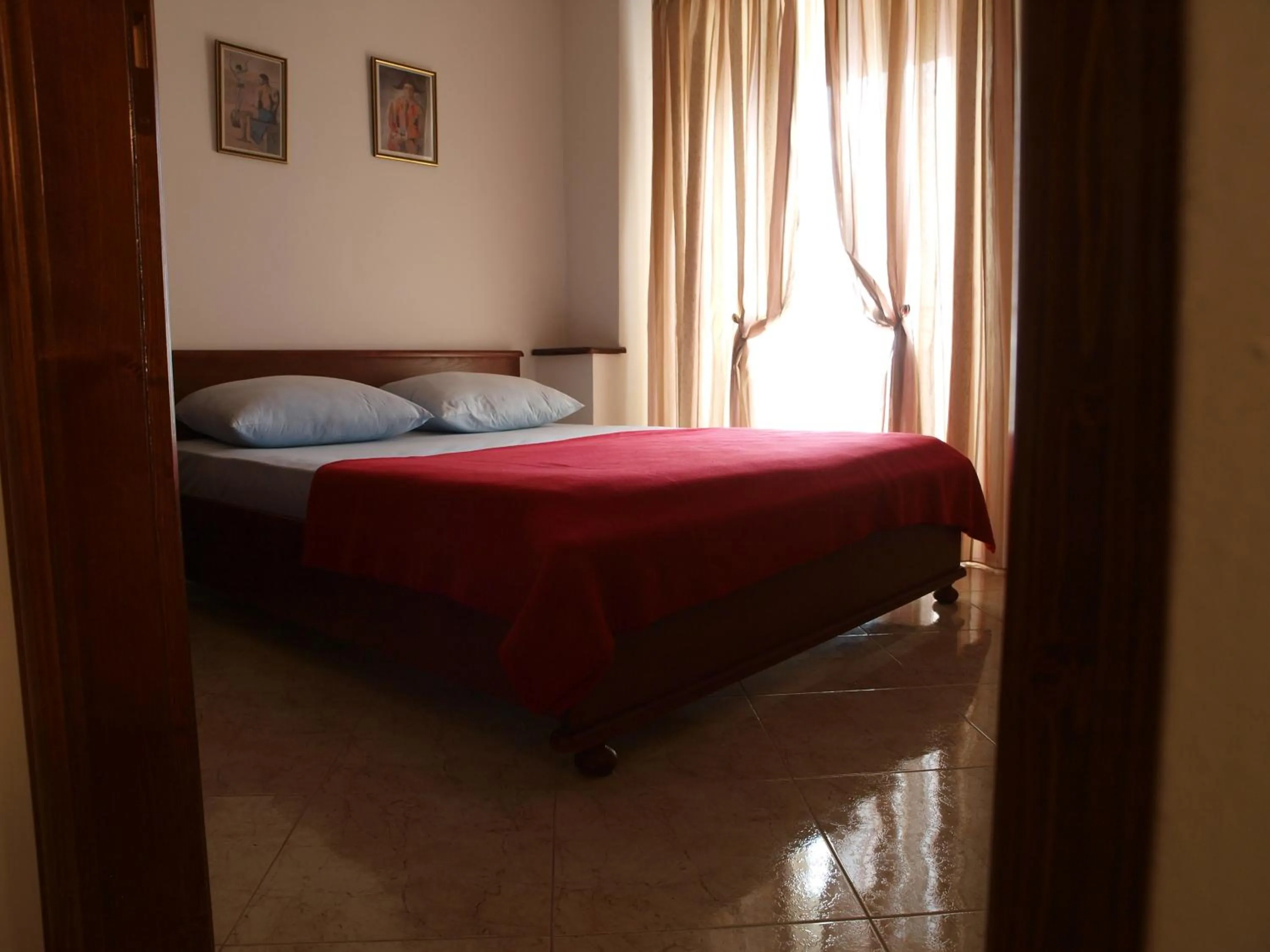 One-Bedroom Apartment with Sea View and Balcony in Apartments Obala B&B - Dragović