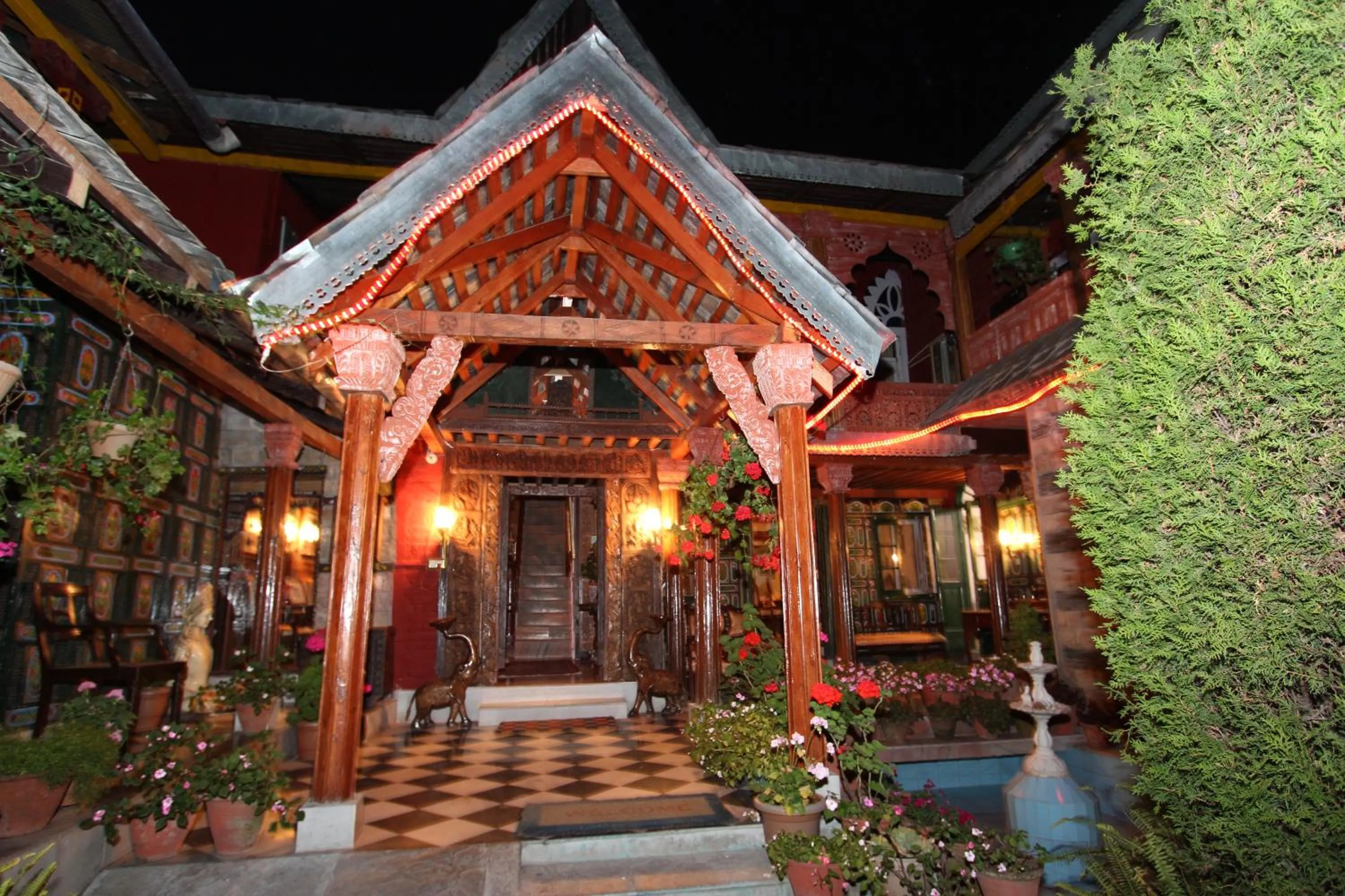Facade/entrance in WelcomHeritage Grace Hotel