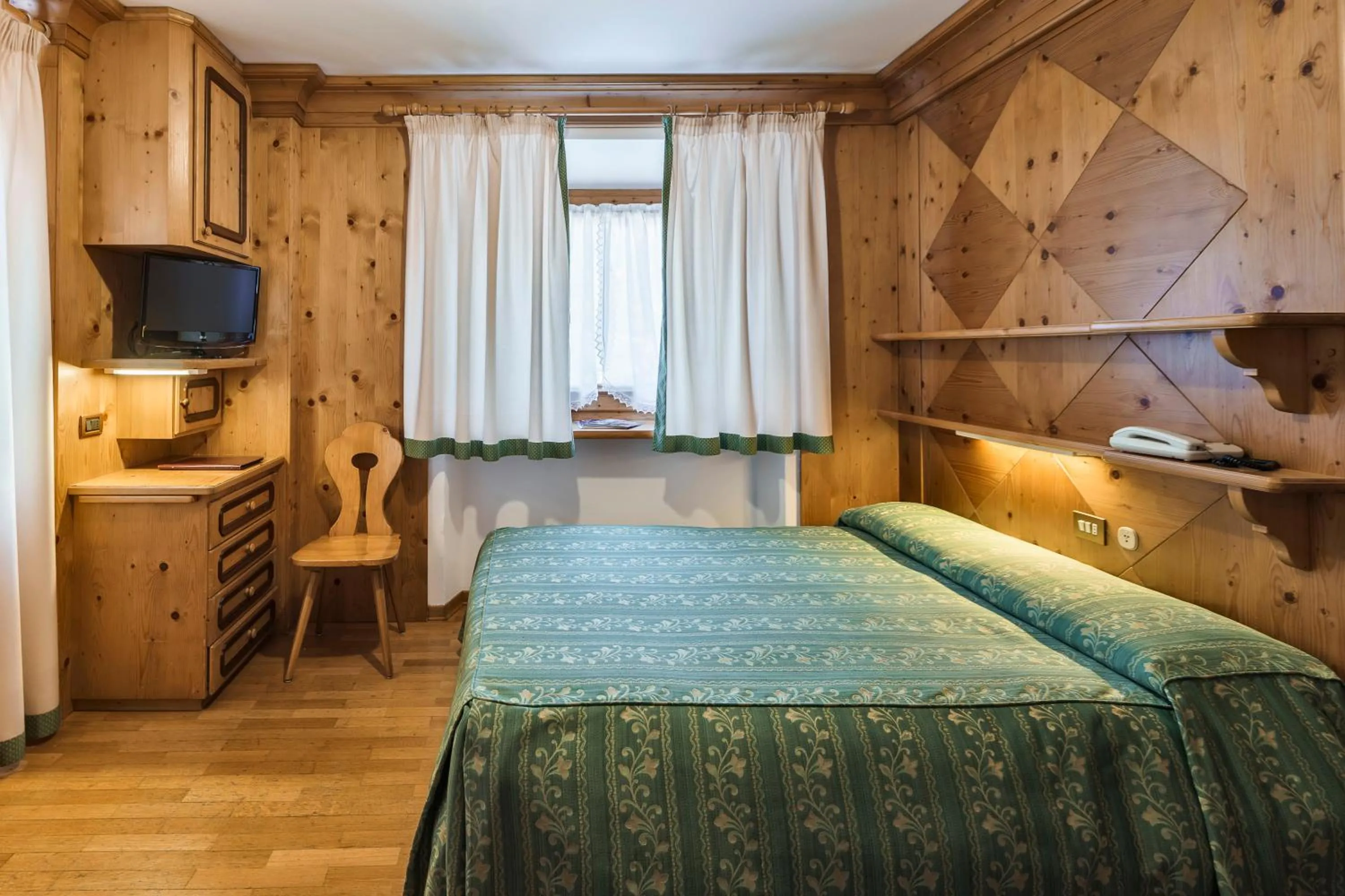 Day, Bed in Hotel Natale