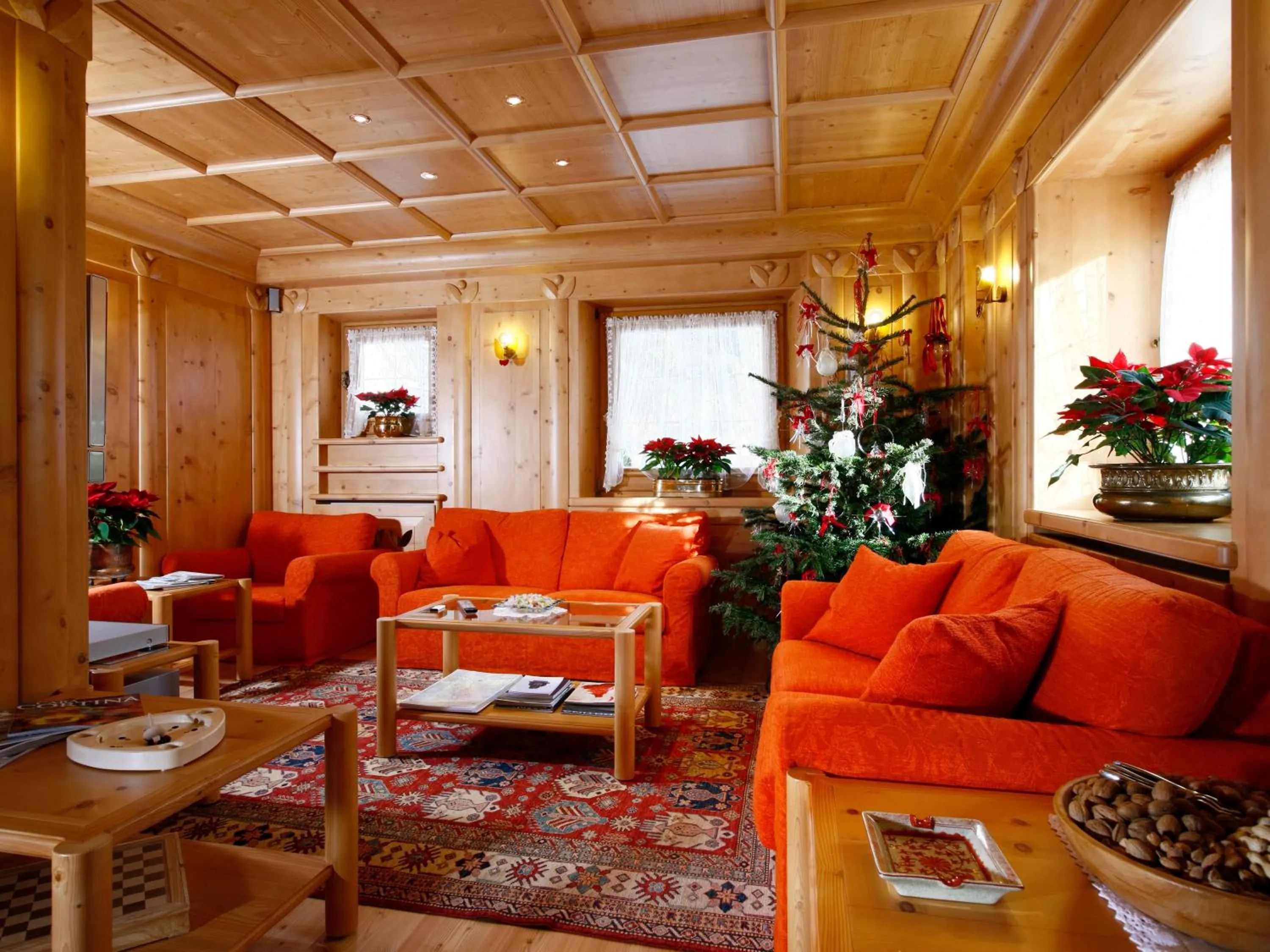 Communal lounge/ TV room in Hotel Natale