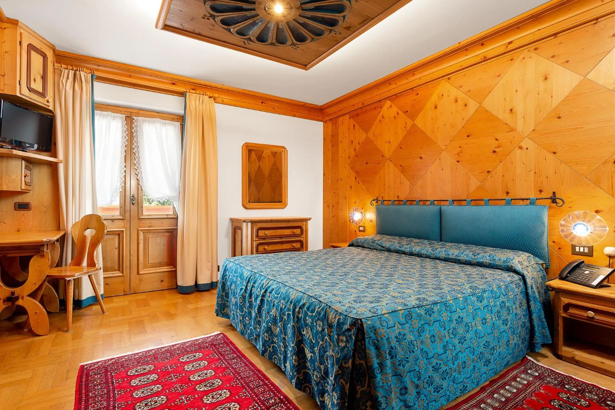 Bed in Hotel Natale