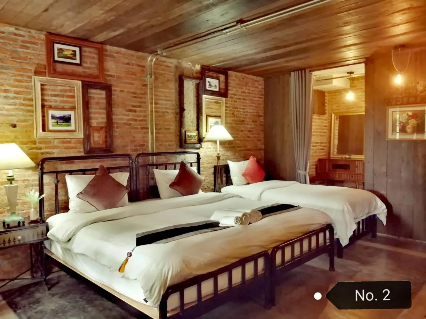 Bed in PX122 DBEST HOTEL