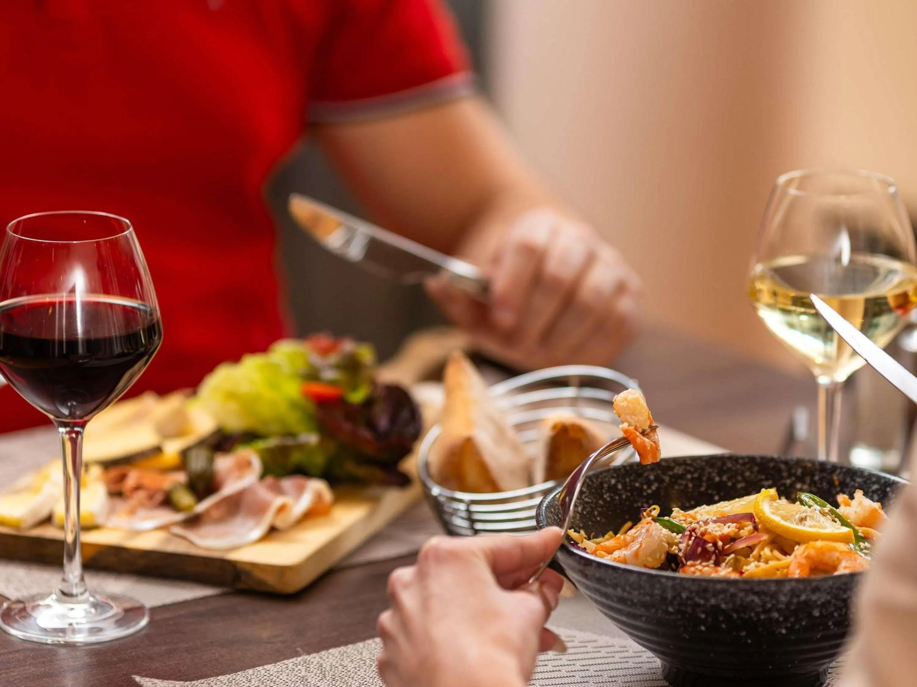 Restaurant/places to eat in ibis budget Lyon Est Chaponnay