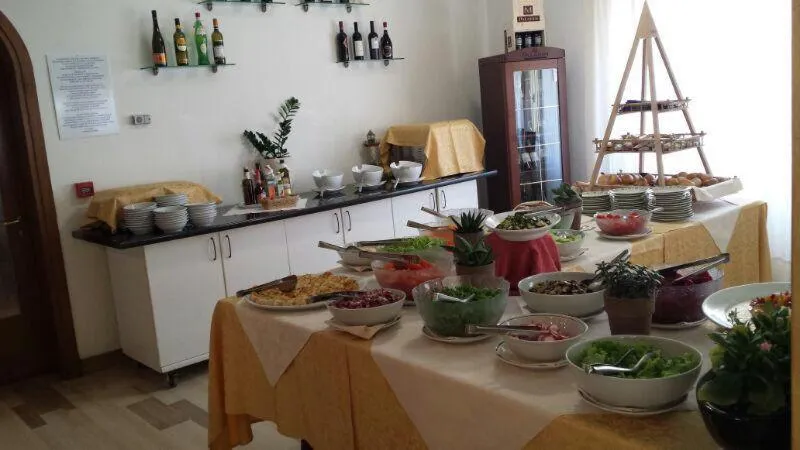 Restaurant/places to eat in Hotel Al Mare