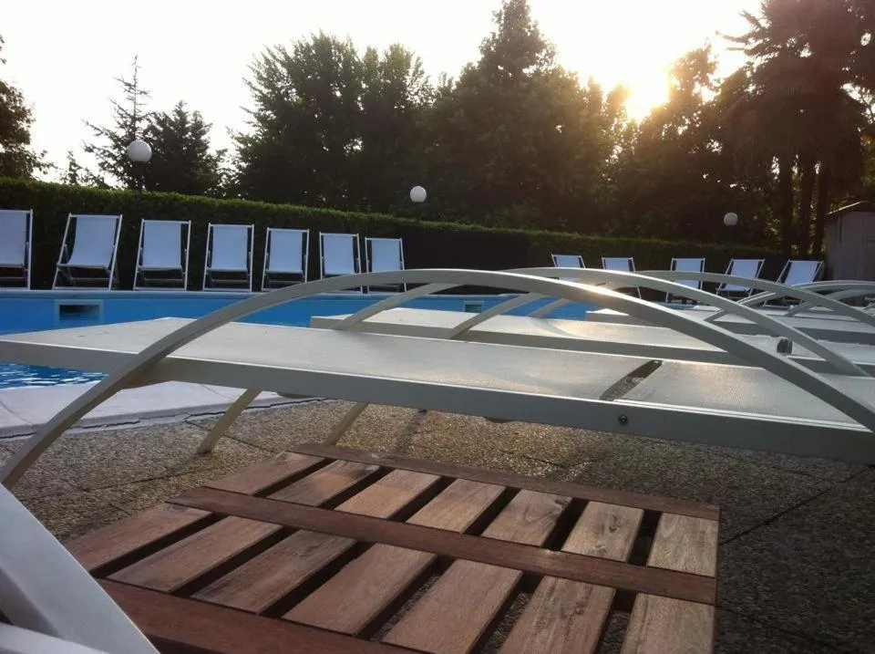 Swimming pool in Hotel Fossati