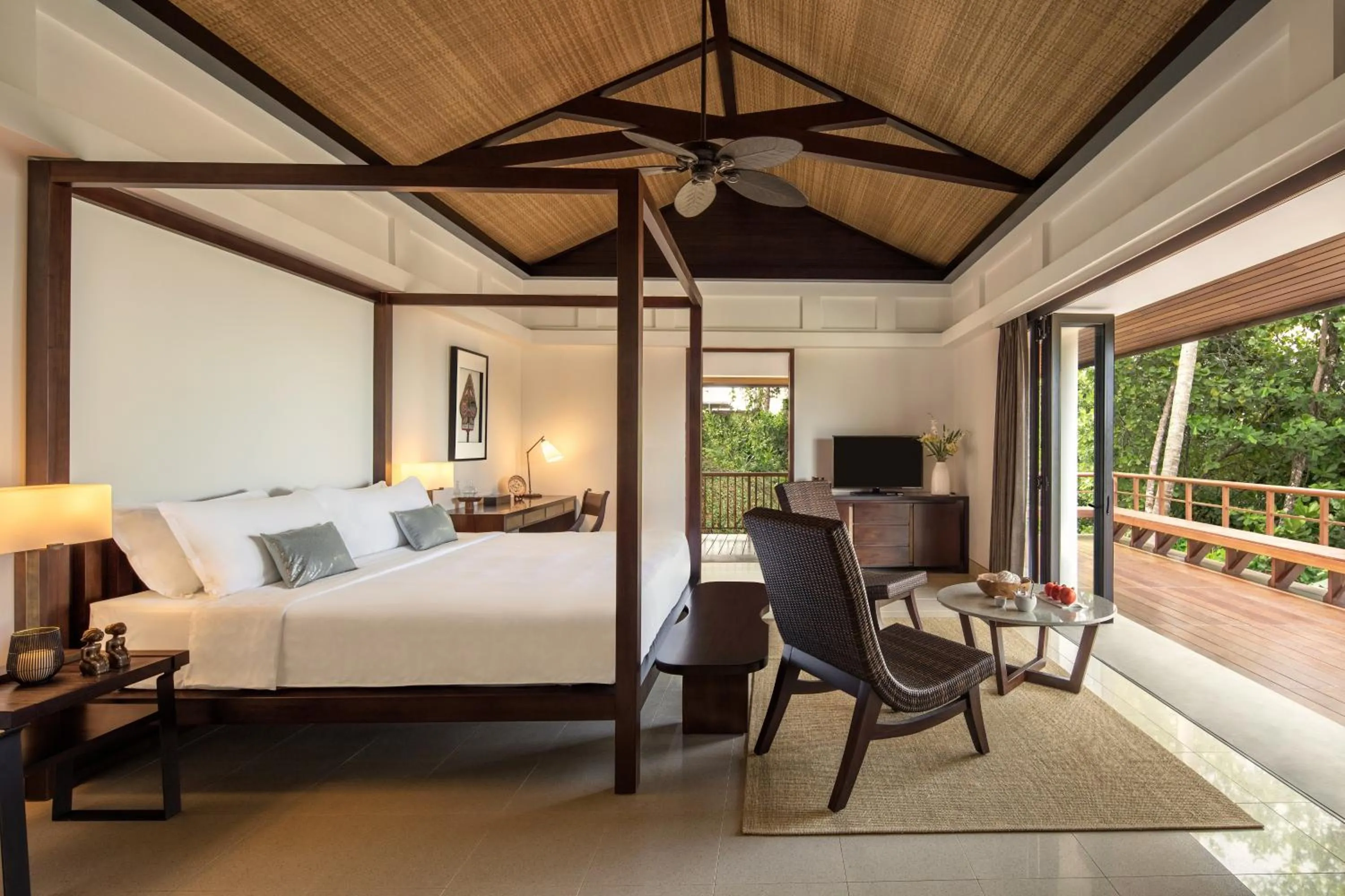 Photo of the whole room, Bed in The Residence Bintan