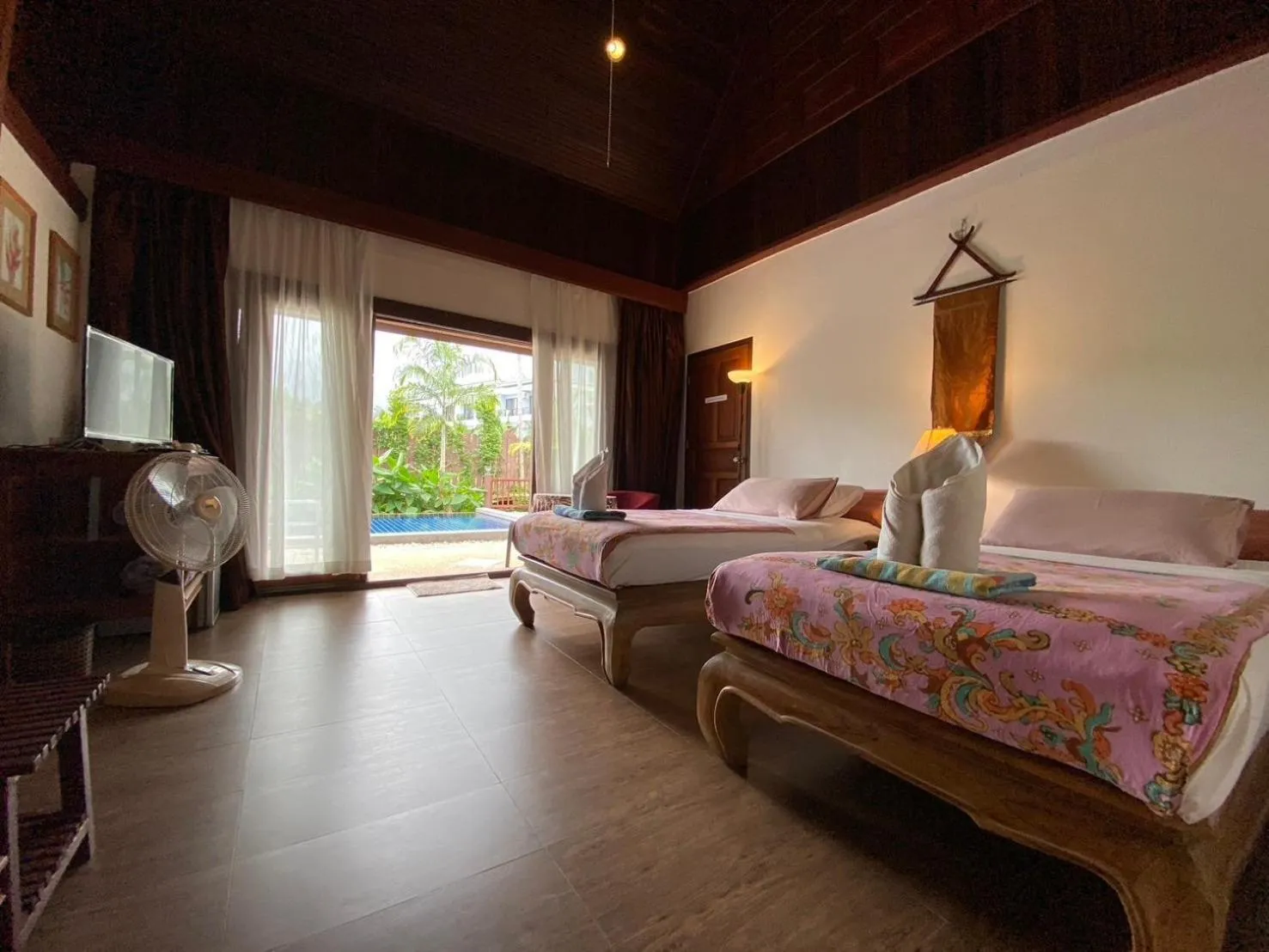 Bed in Sea Pines & Liberg