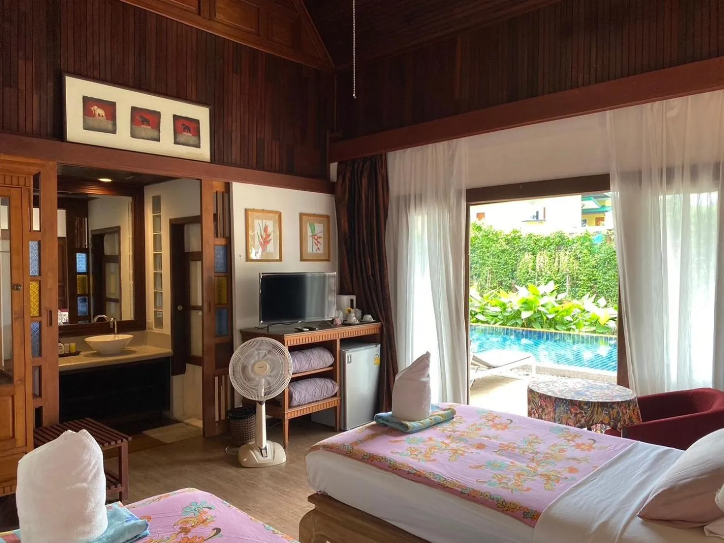 Bed in Sea Pines & Liberg