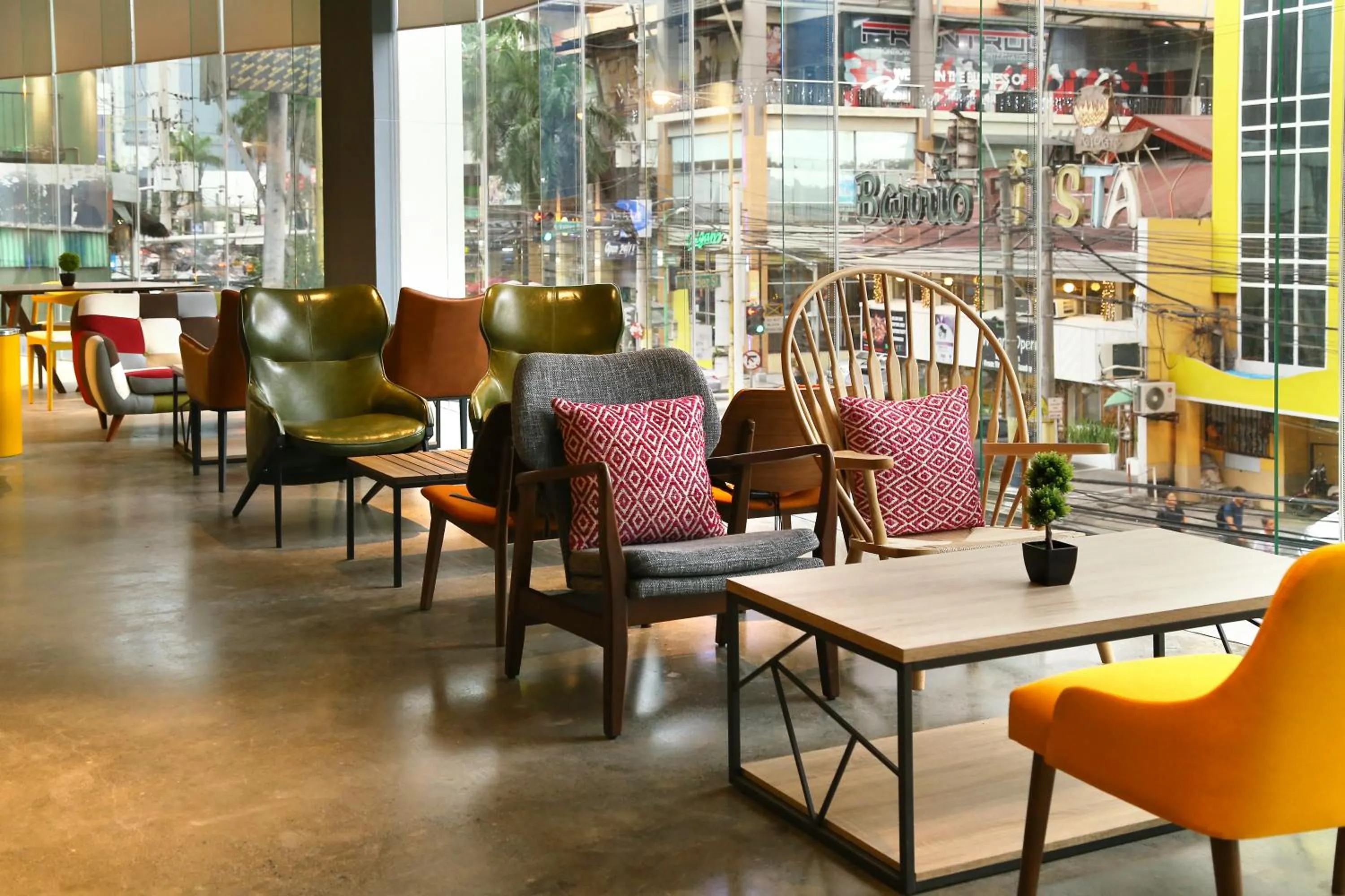 Lobby or reception in Lub d Manila Makati - Central Makati, Near Nightlife