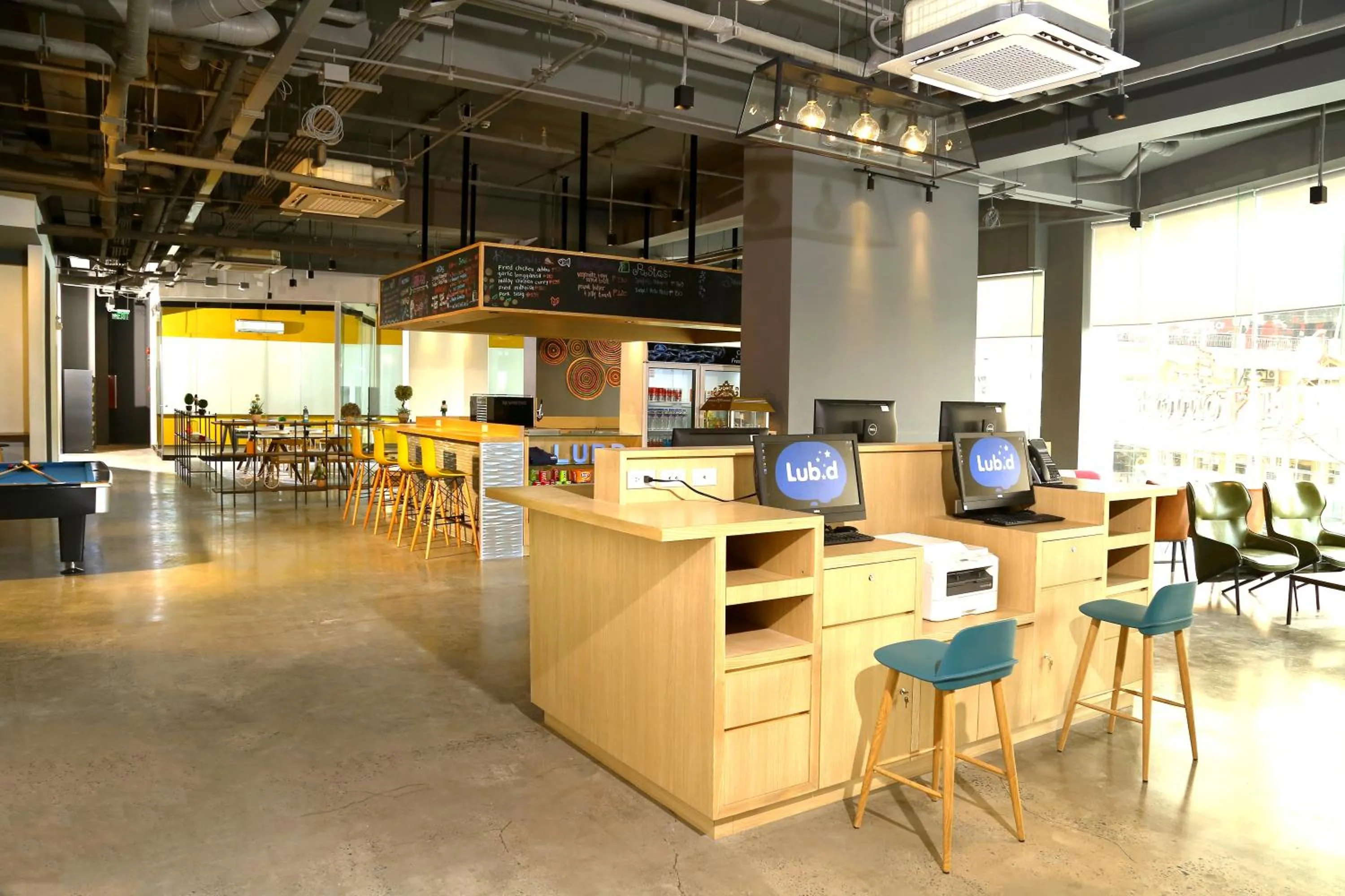 Lobby or reception in Lub d Manila Makati - Central Makati, Near Nightlife