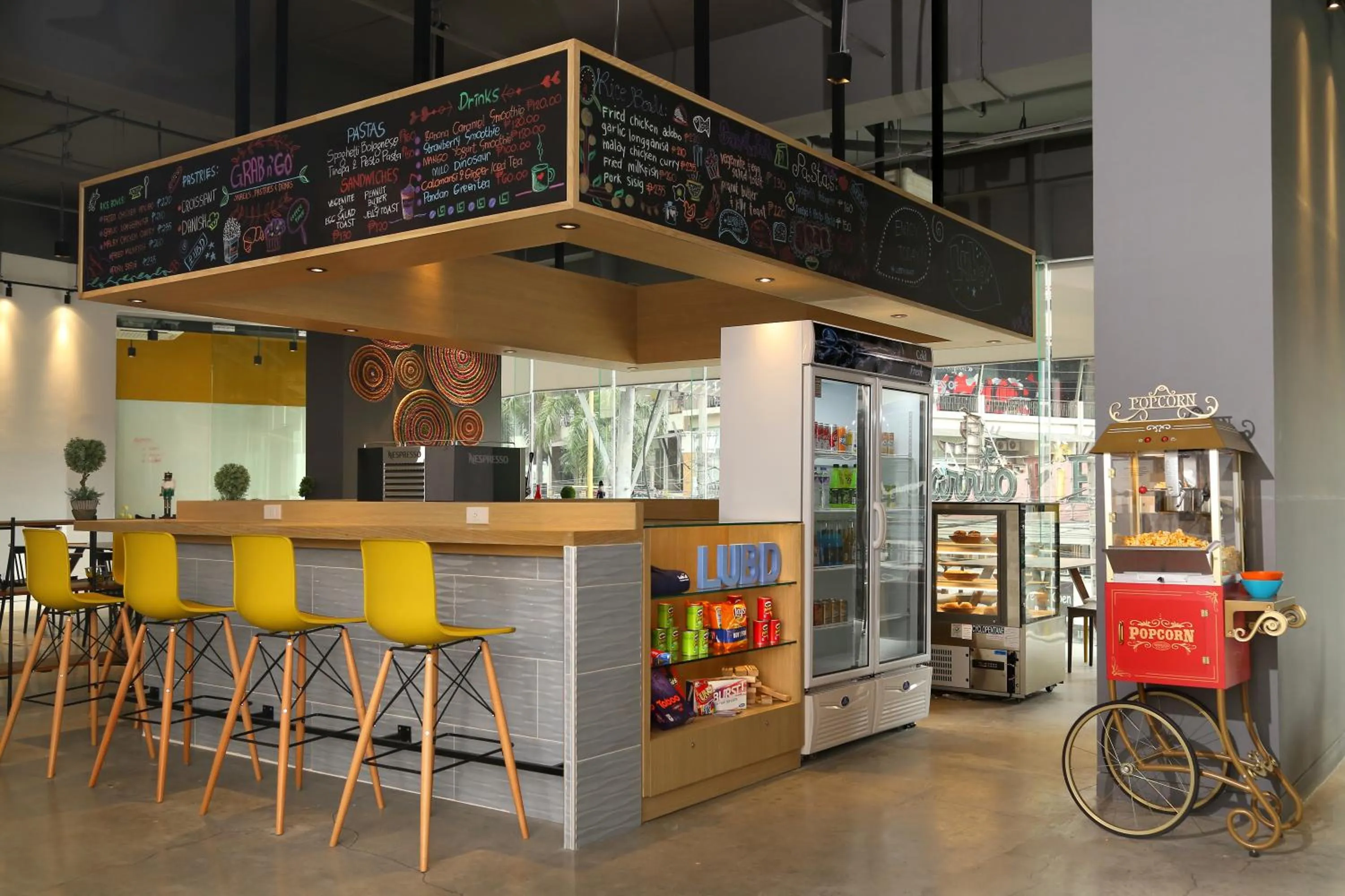 Restaurant/places to eat in Lub d Manila Makati - Central Makati, Near Nightlife