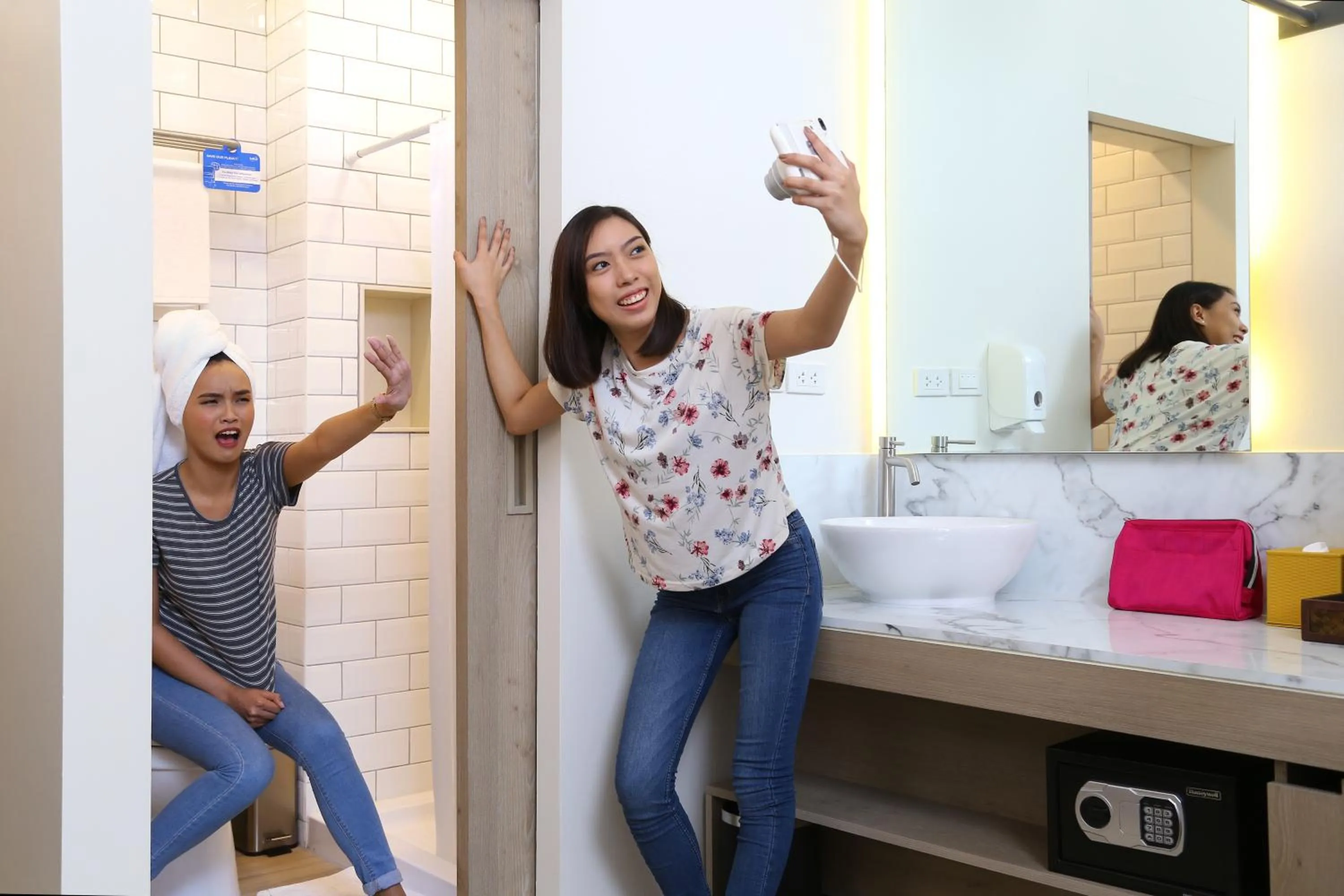 Shower in Lub d Manila Makati - Central Makati, Near Nightlife