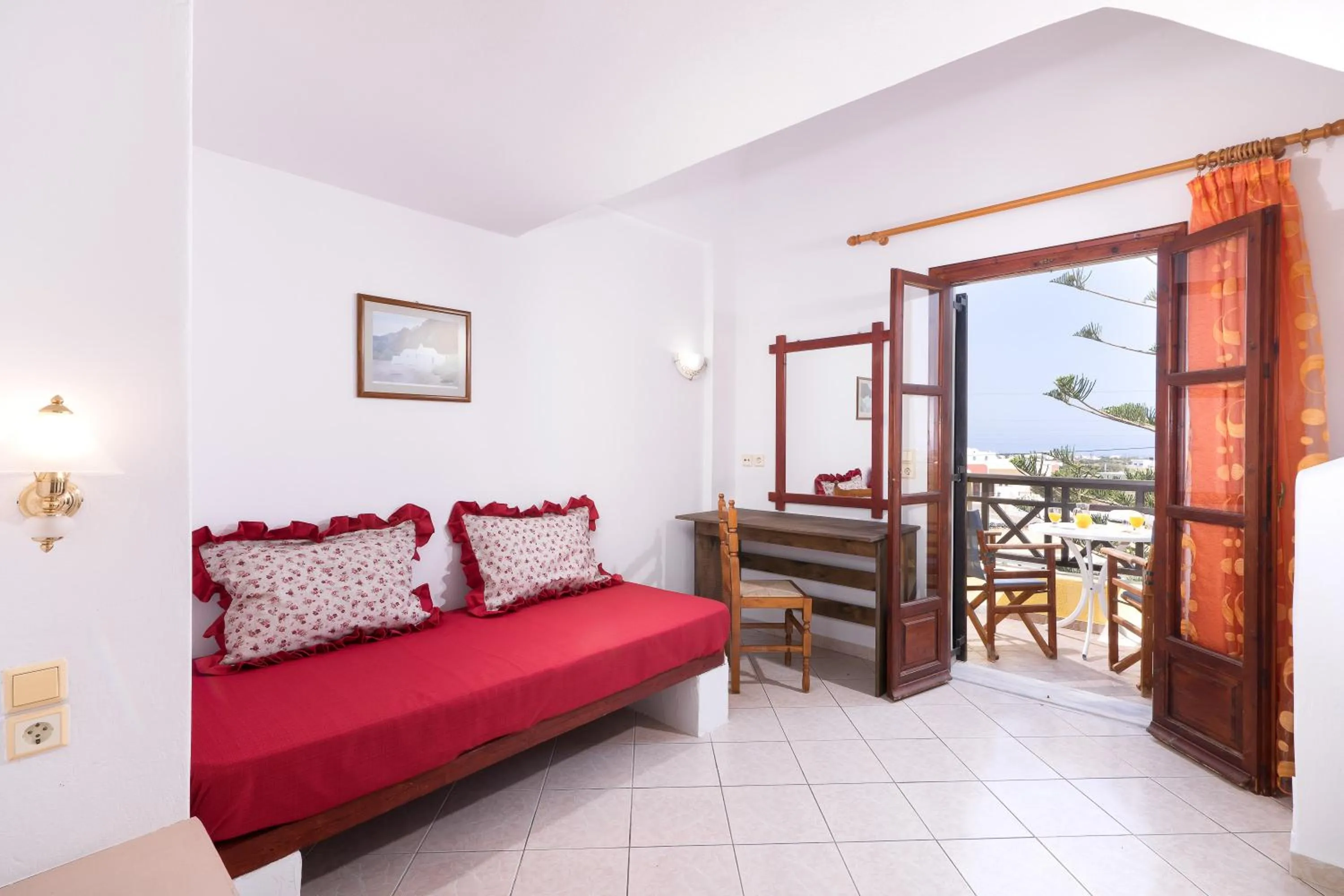 Living room, Bed in Mandilaria Studios