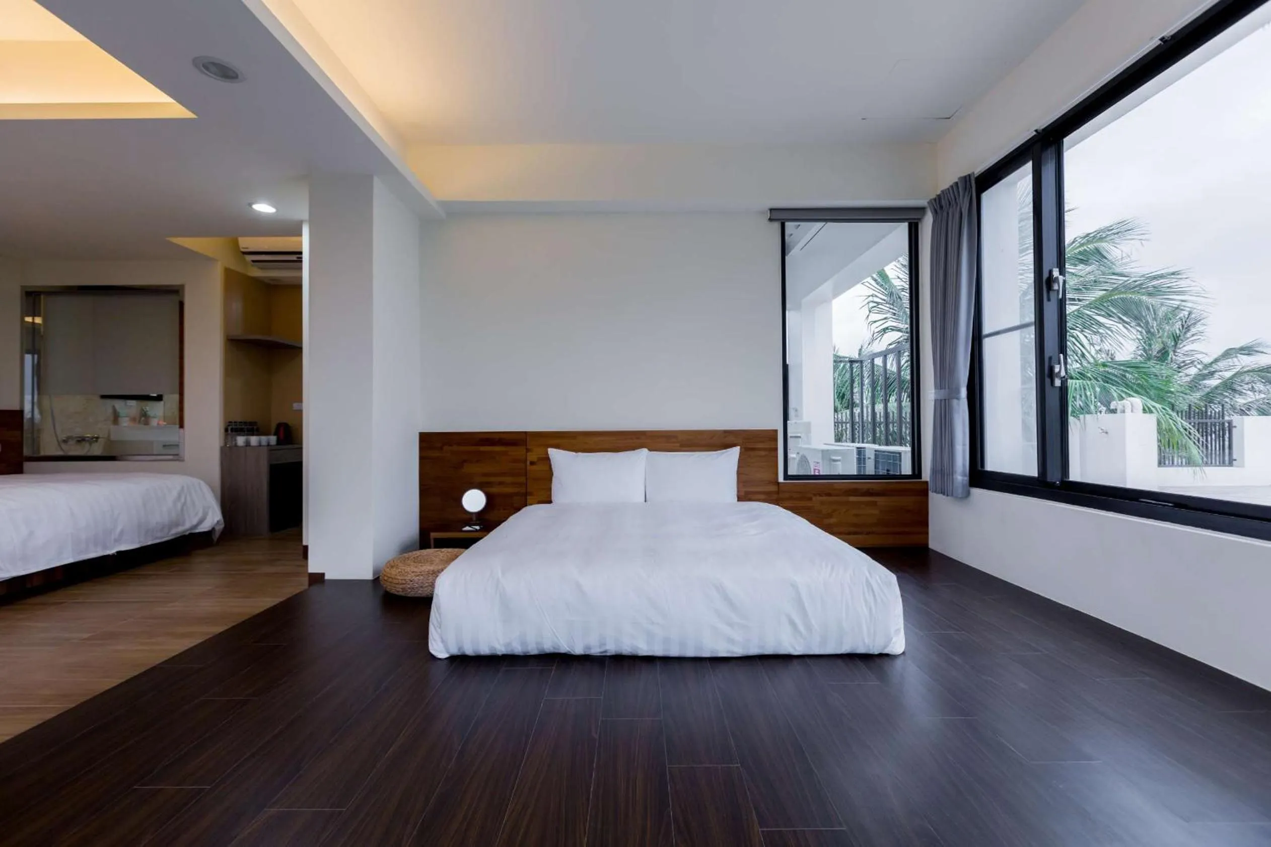 Bed in Rich Sunshine Inn