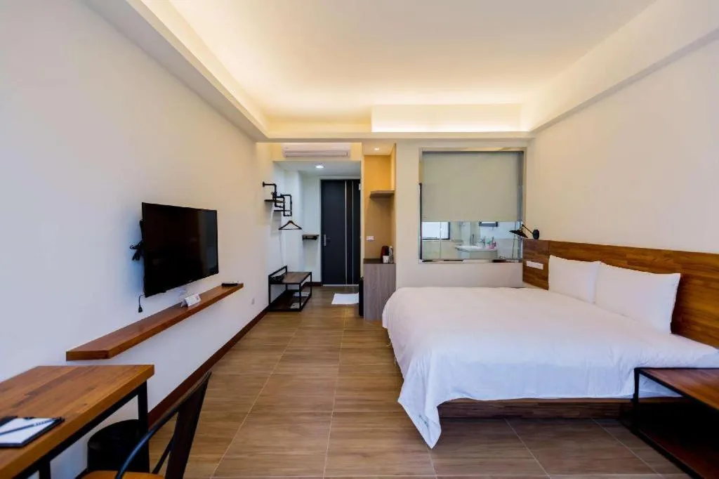 Bed in Rich Sunshine Inn