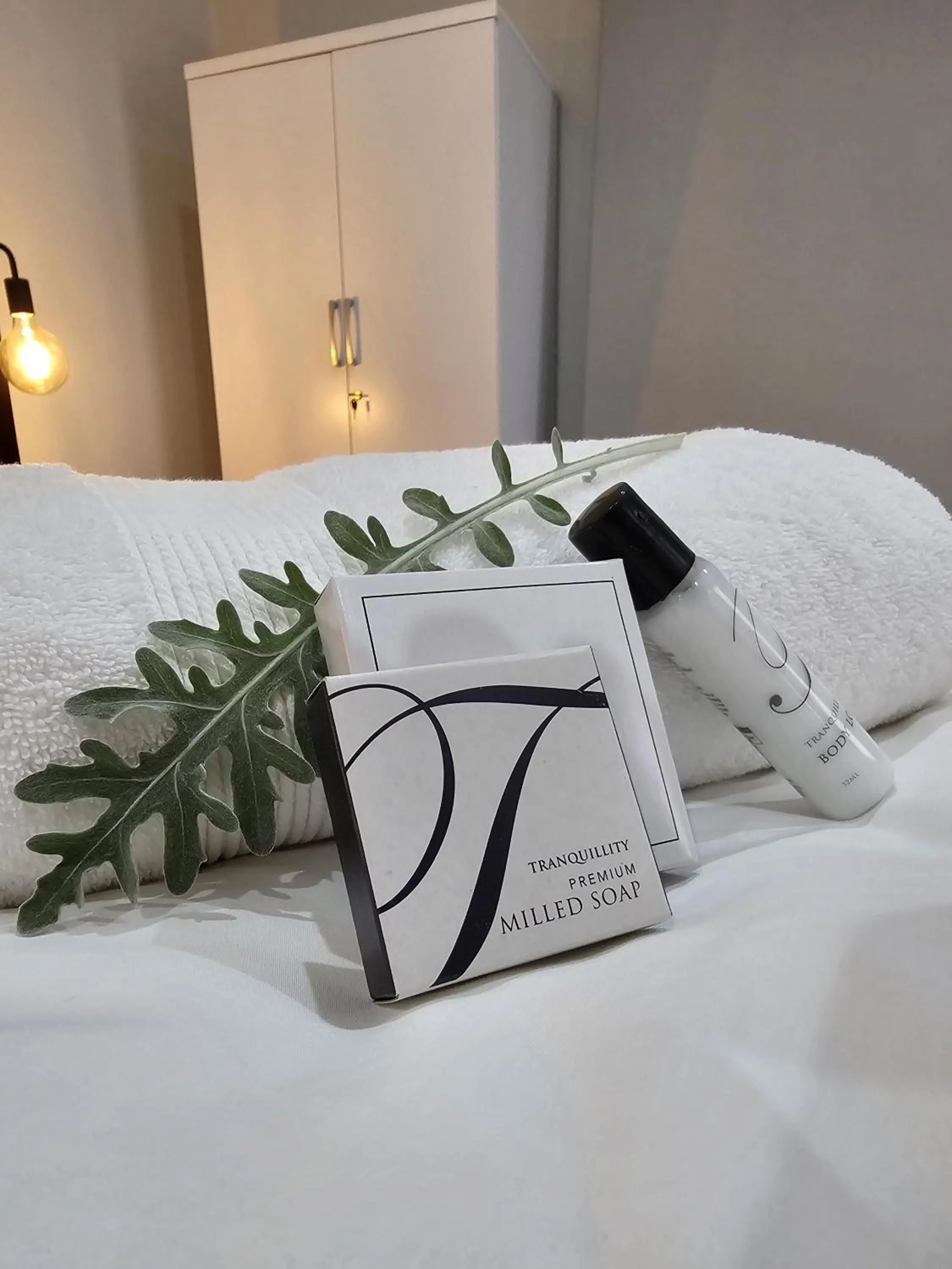 Bedroom, Bed in Lion Lodge