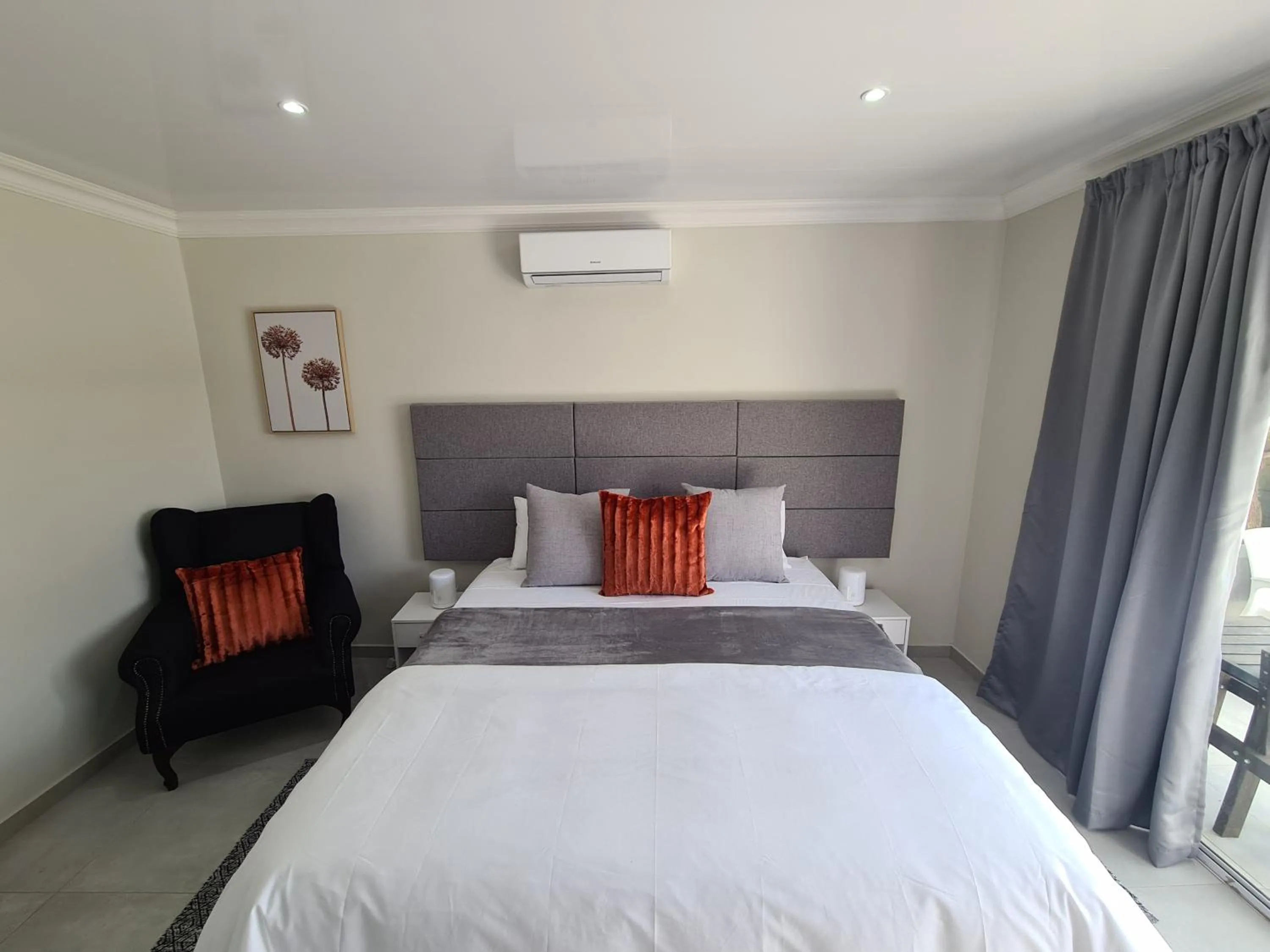 BBQ facilities, Bed in Lion Lodge