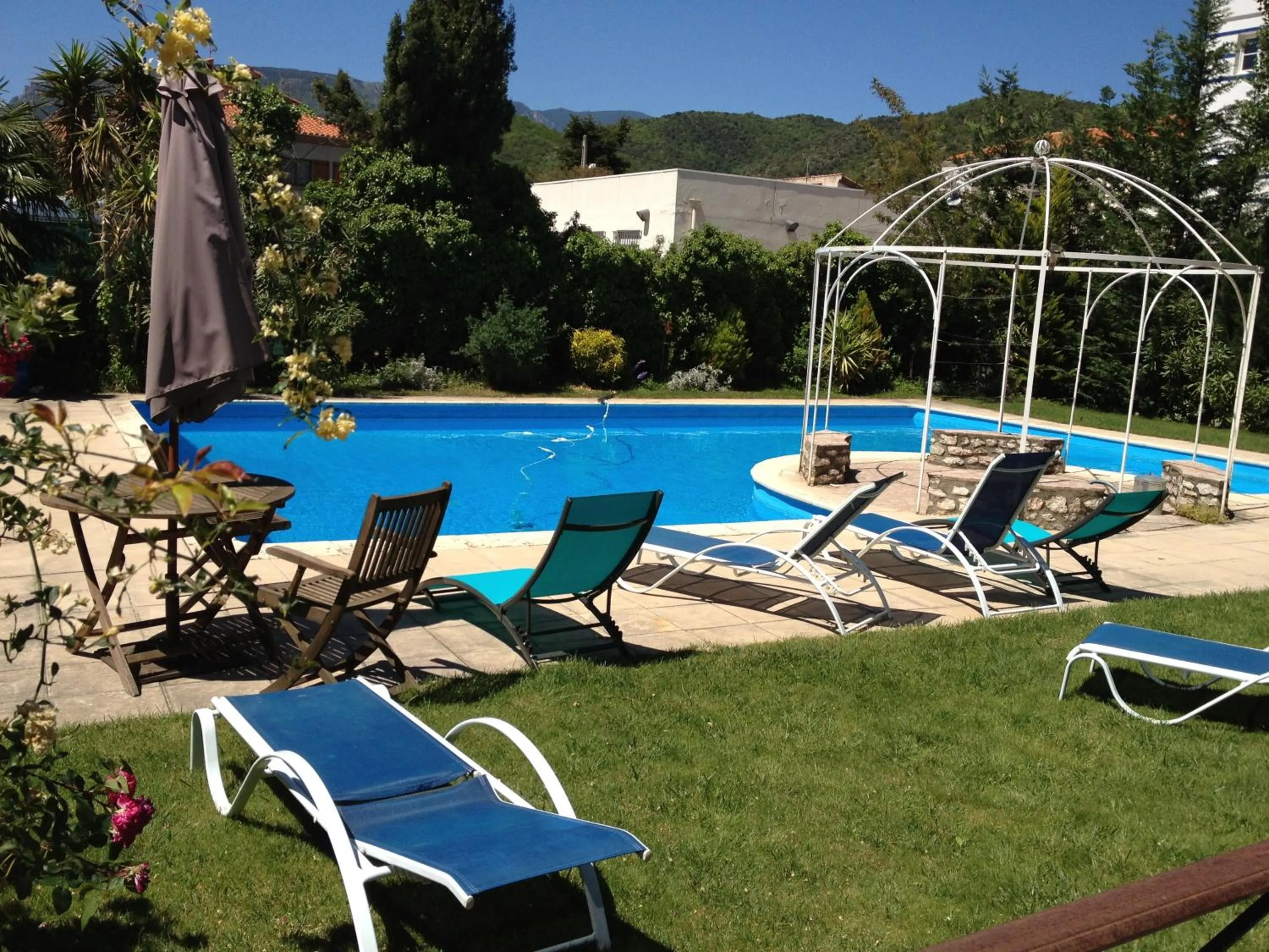 Swimming pool in Villa Lafabregue