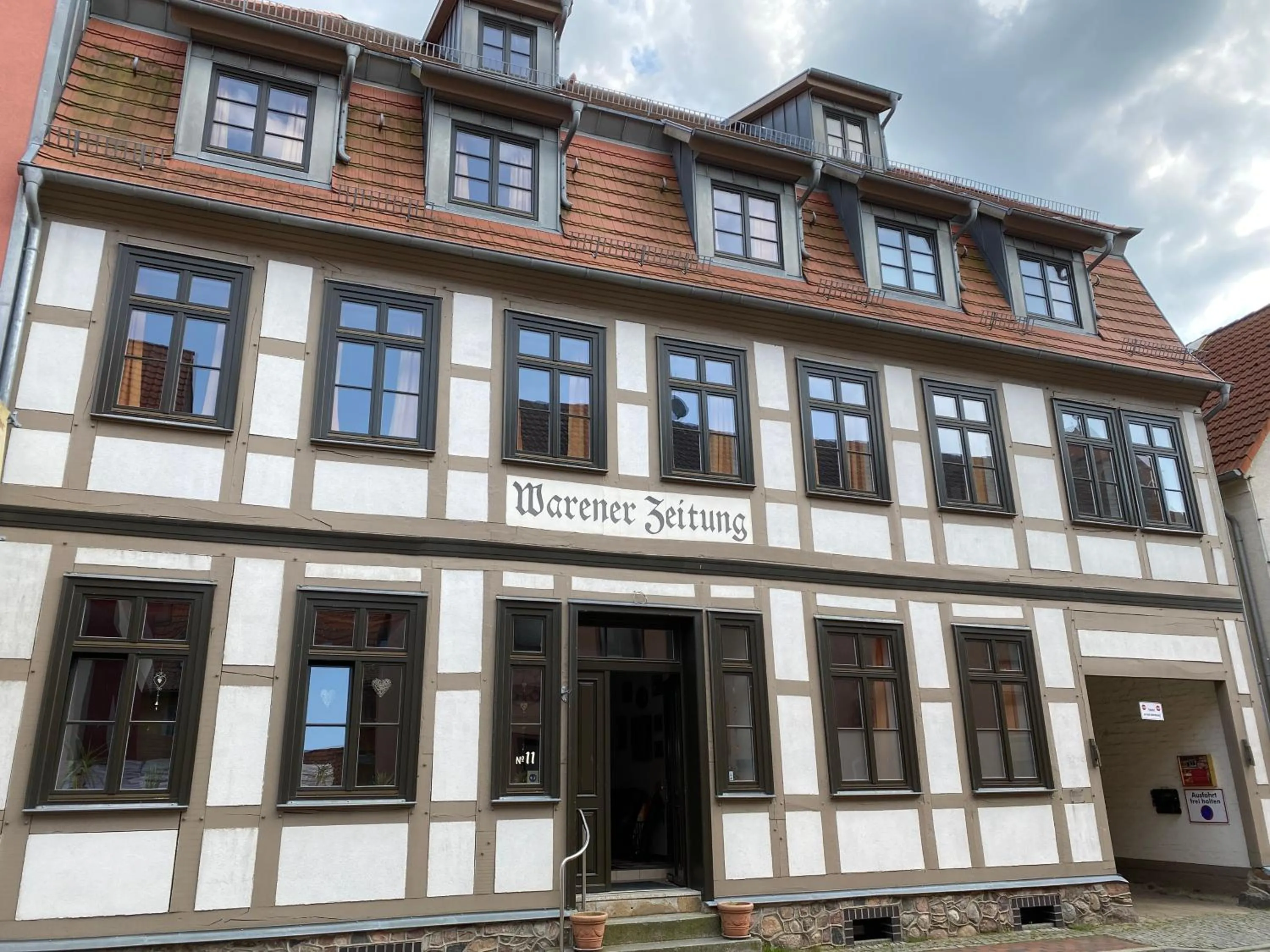 Property building in Hotel Waren-Alte Warener Zeitung