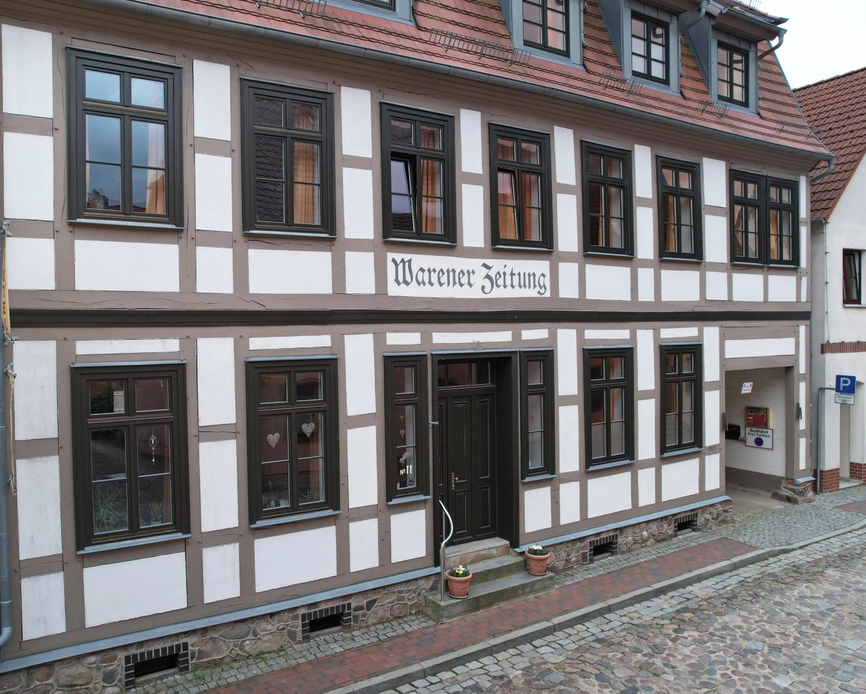Property building in Hotel Waren-Alte Warener Zeitung