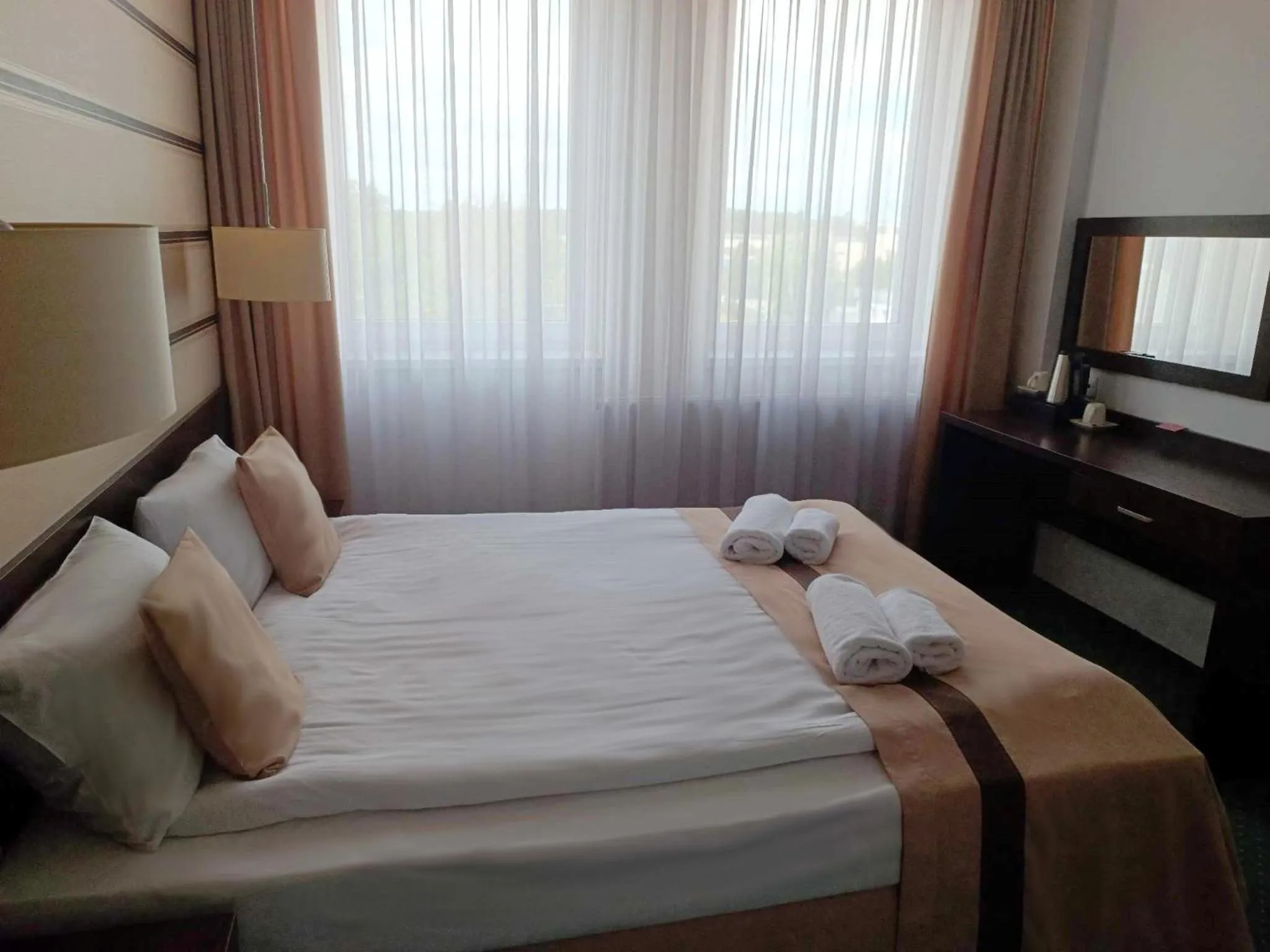 Bed in Hotel Maraton