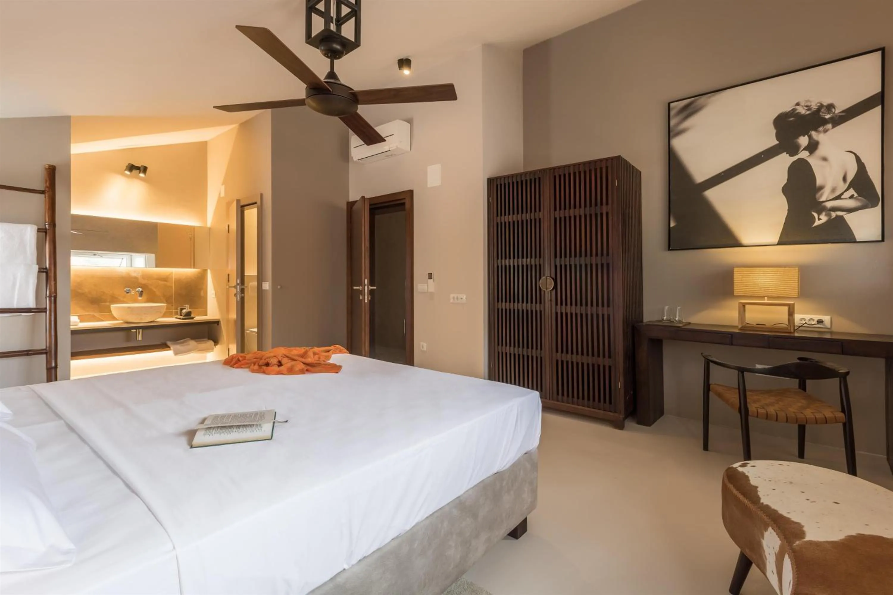 Bed in NINON Dubrovnik - Adults Only