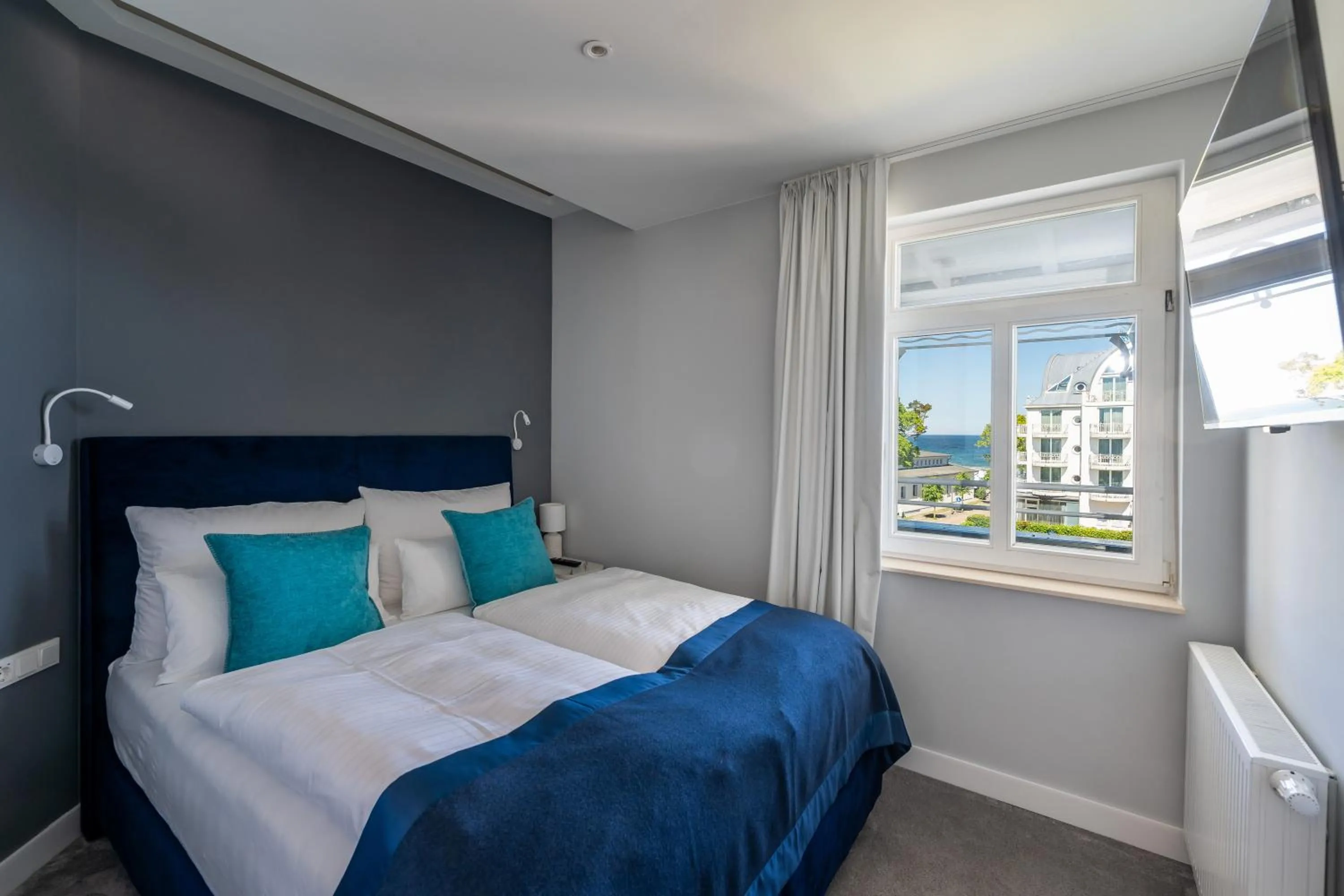 TV and multimedia, Bed in Strandvilla Glückauf