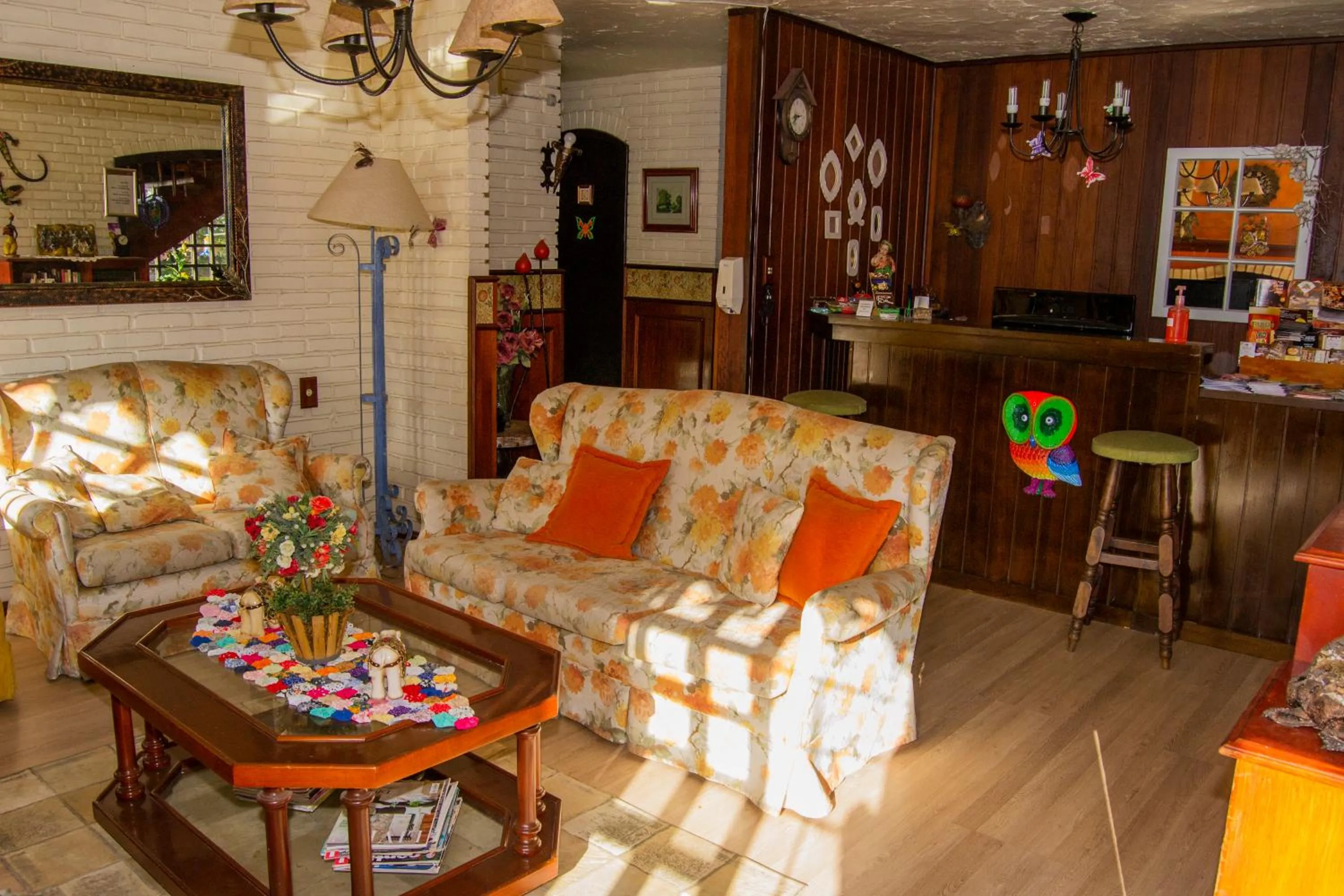 Lobby or reception in Pousada casa da Colina