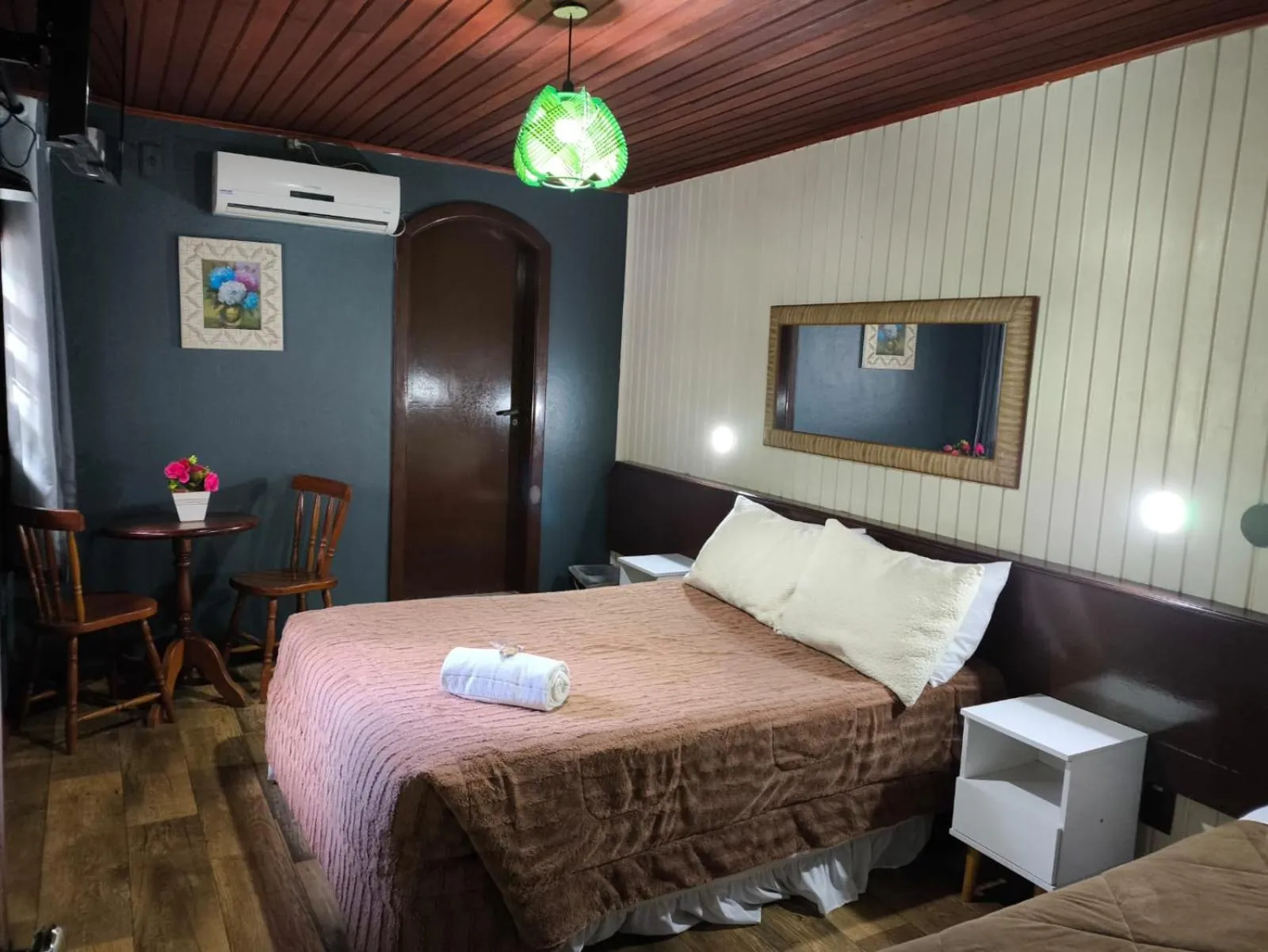 Bed in Pousada casa da Colina