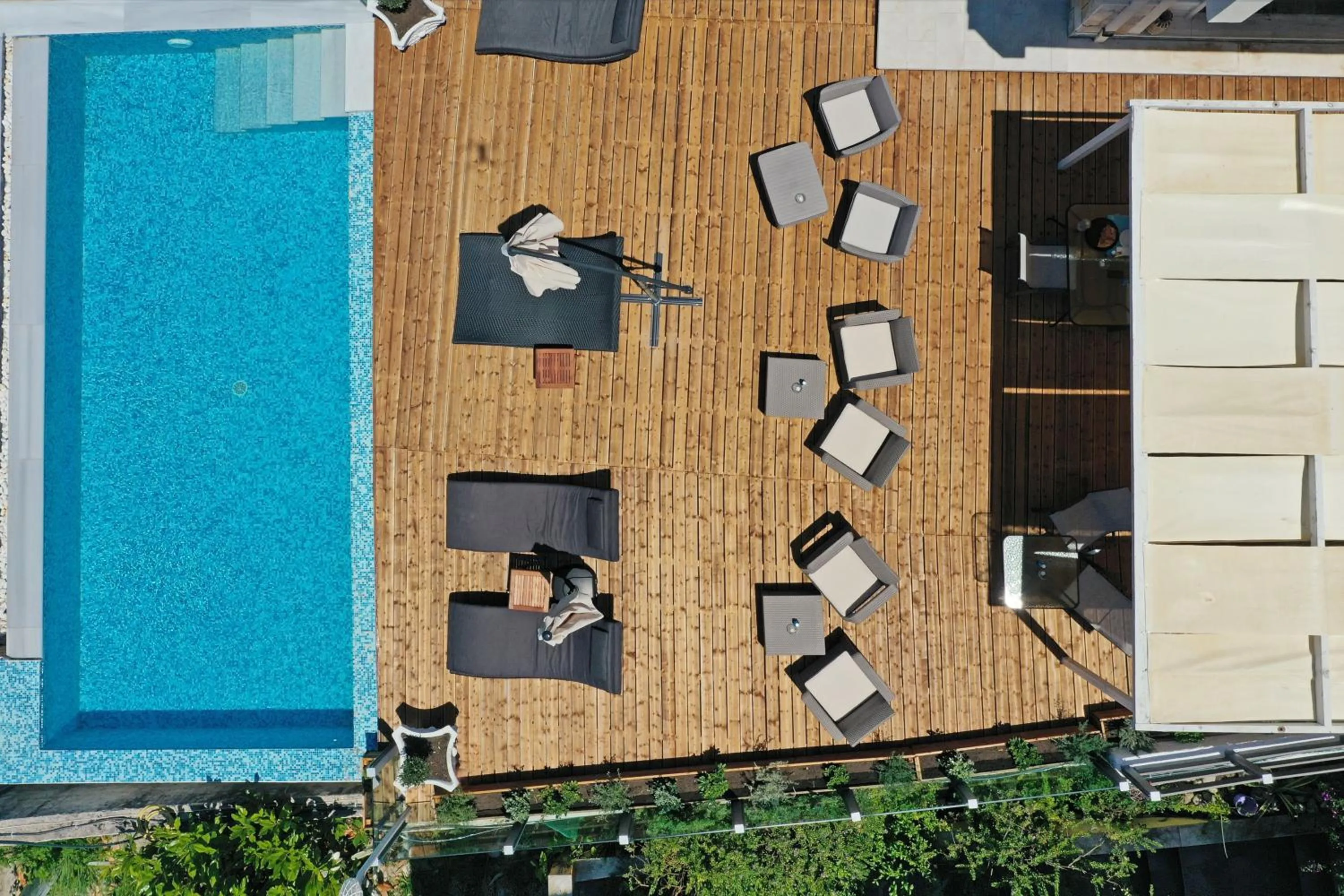Pool view in San Georgio Hotel