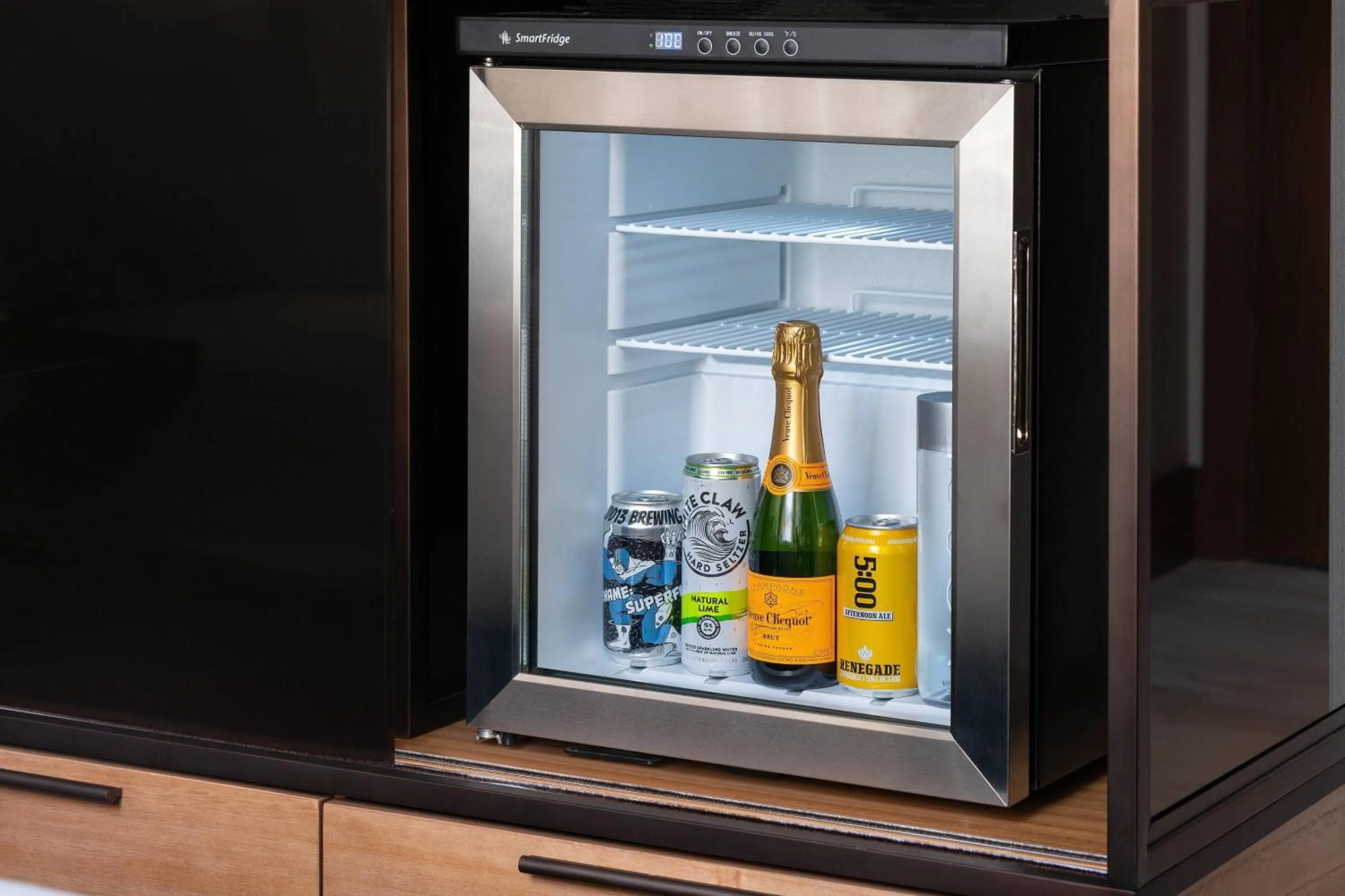 Photo of the whole room in The Jacquard, Autograph Collection