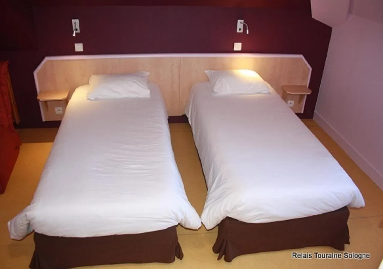Bed in Relais Touraine Sologne