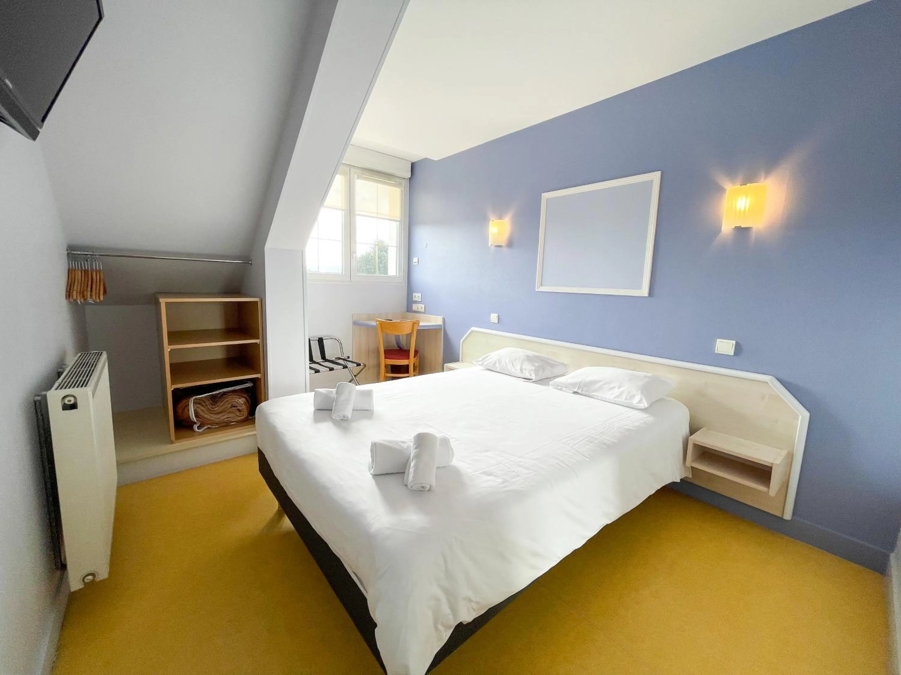 Bed in Relais Touraine Sologne