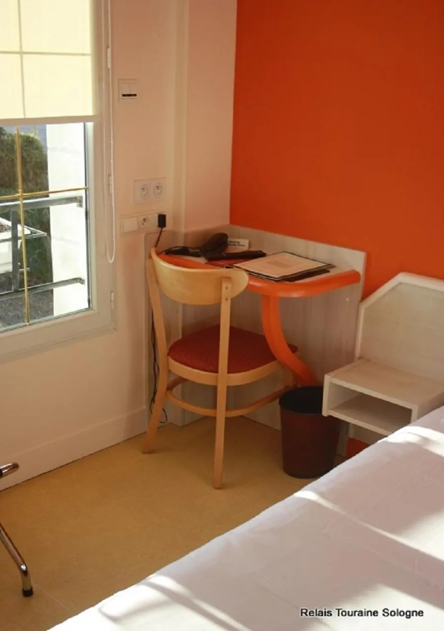 Bed in Relais Touraine Sologne