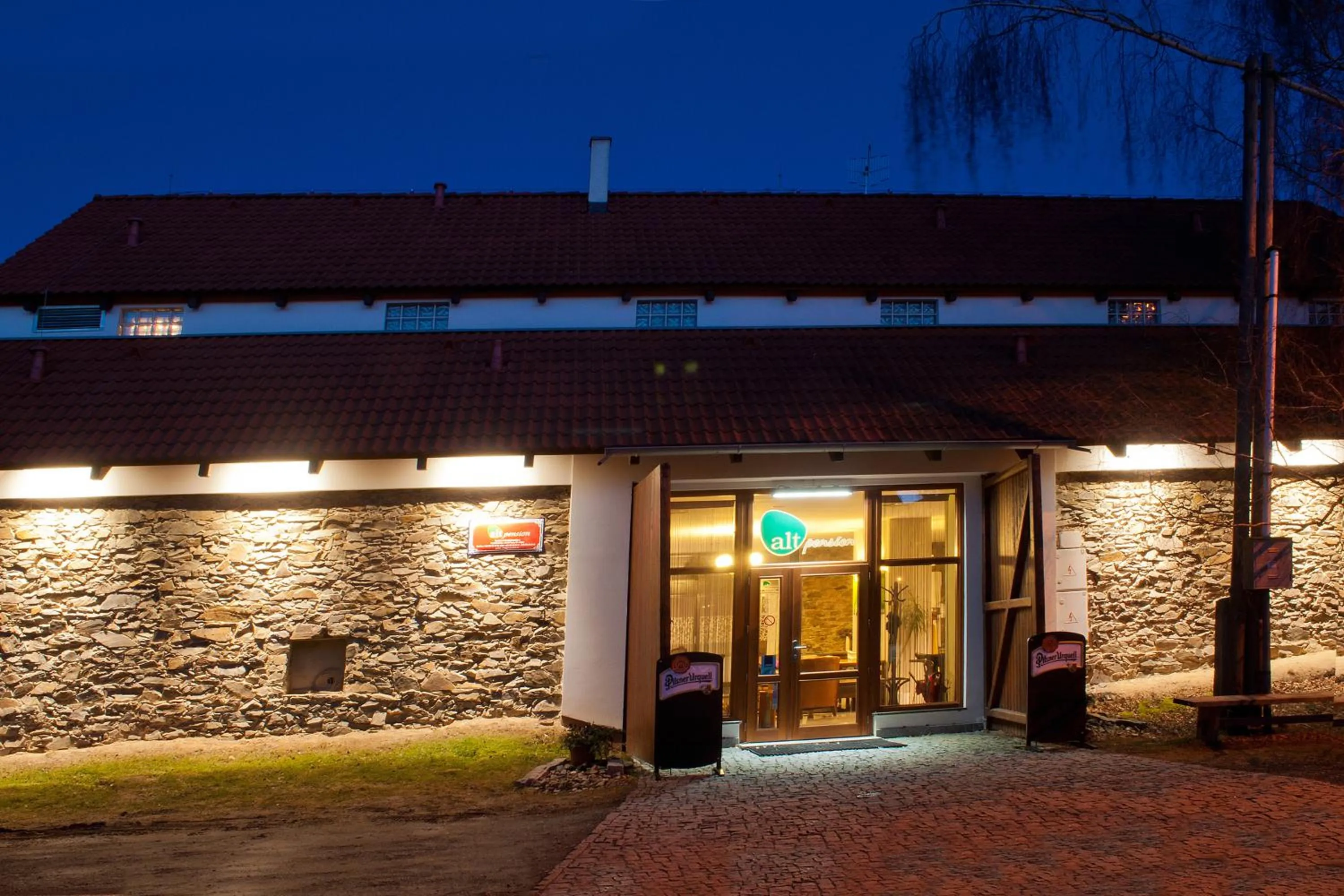 Facade/entrance in Alt pension