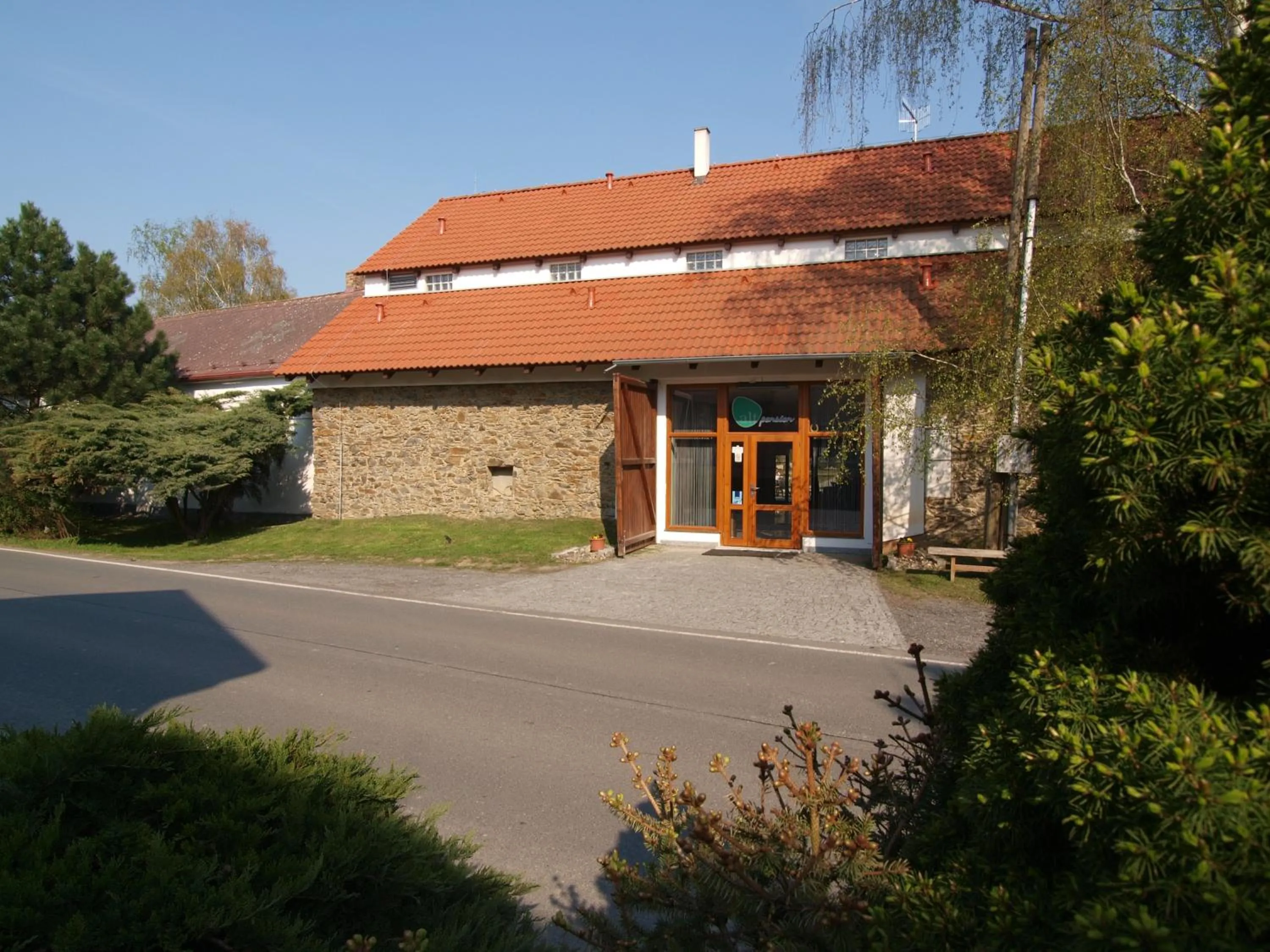 Facade/entrance in Alt pension