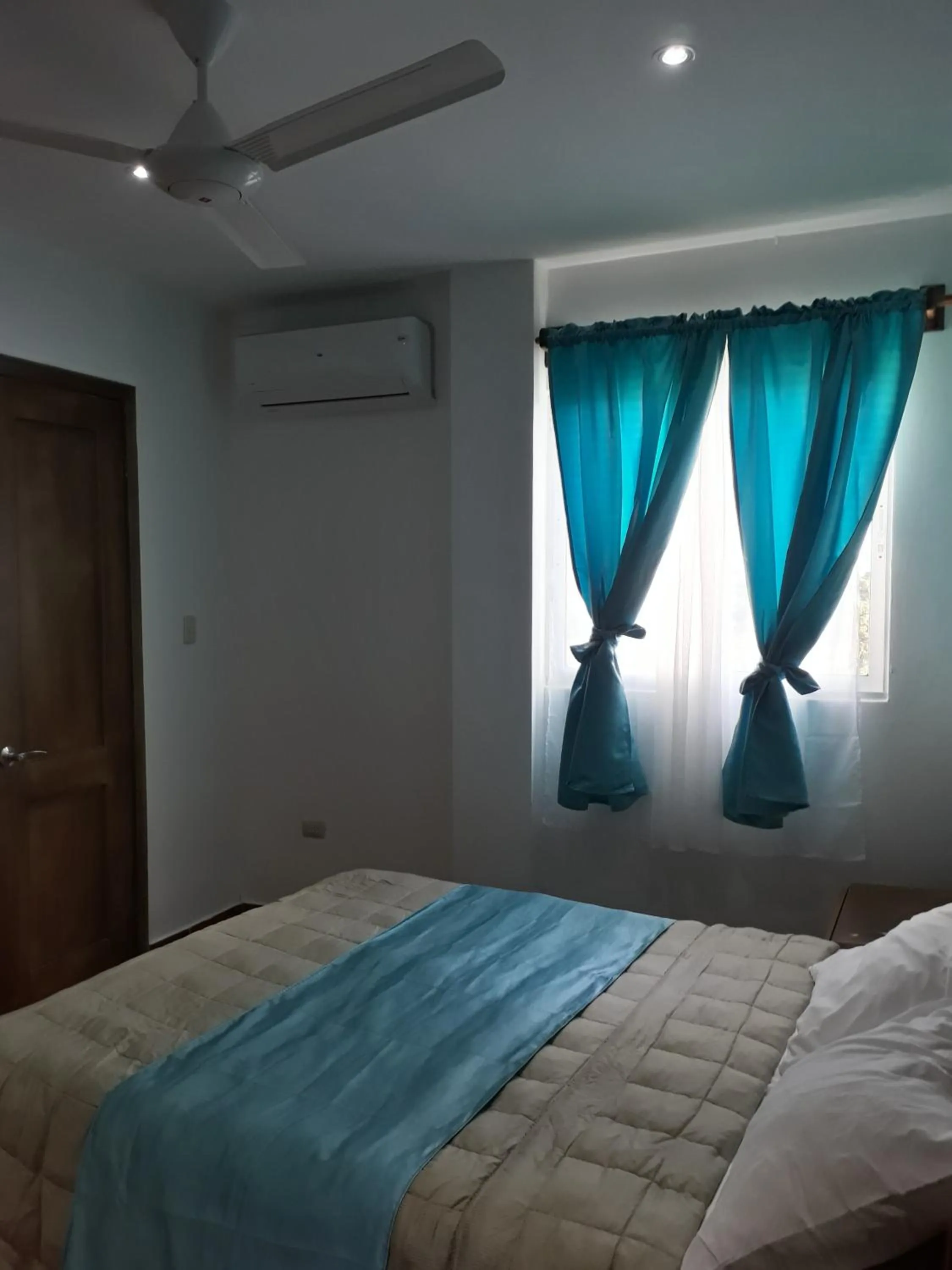 Bedroom, Bed in Figaro Hotel Samana