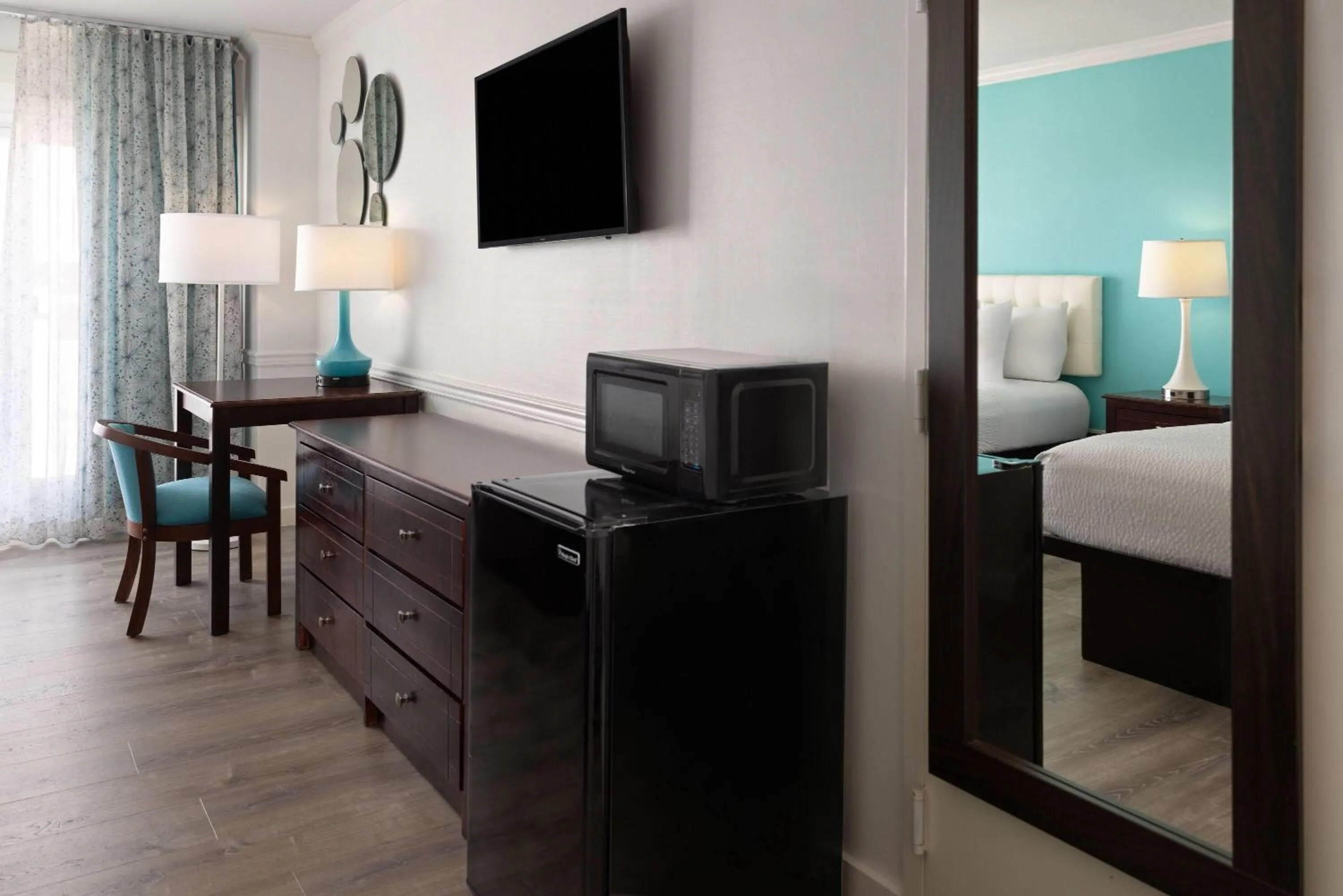 Other, Bed in Howard Johnson Plaza by Wyndham Ocean City Oceanfront